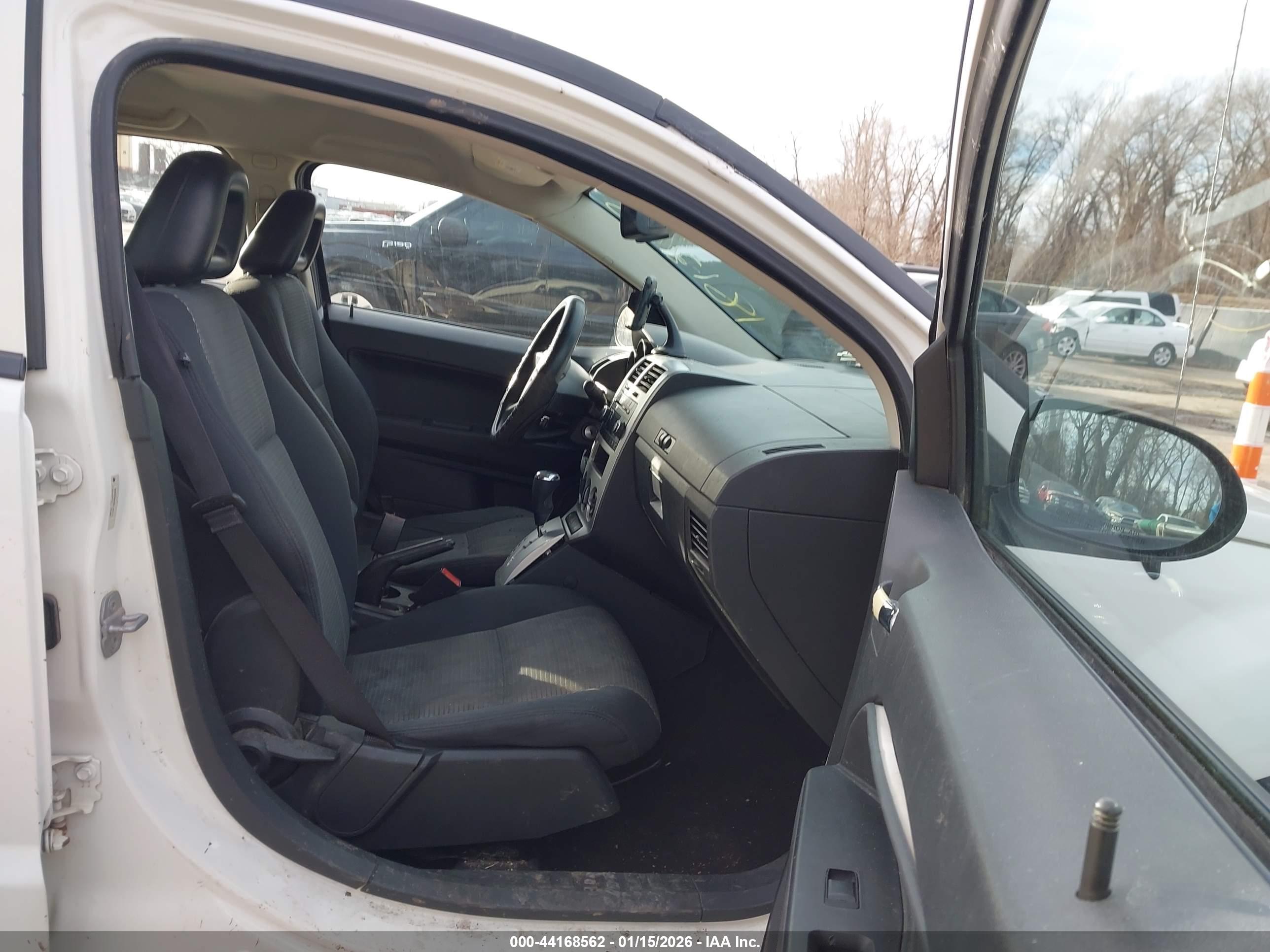 DODGE CALIBER image 5