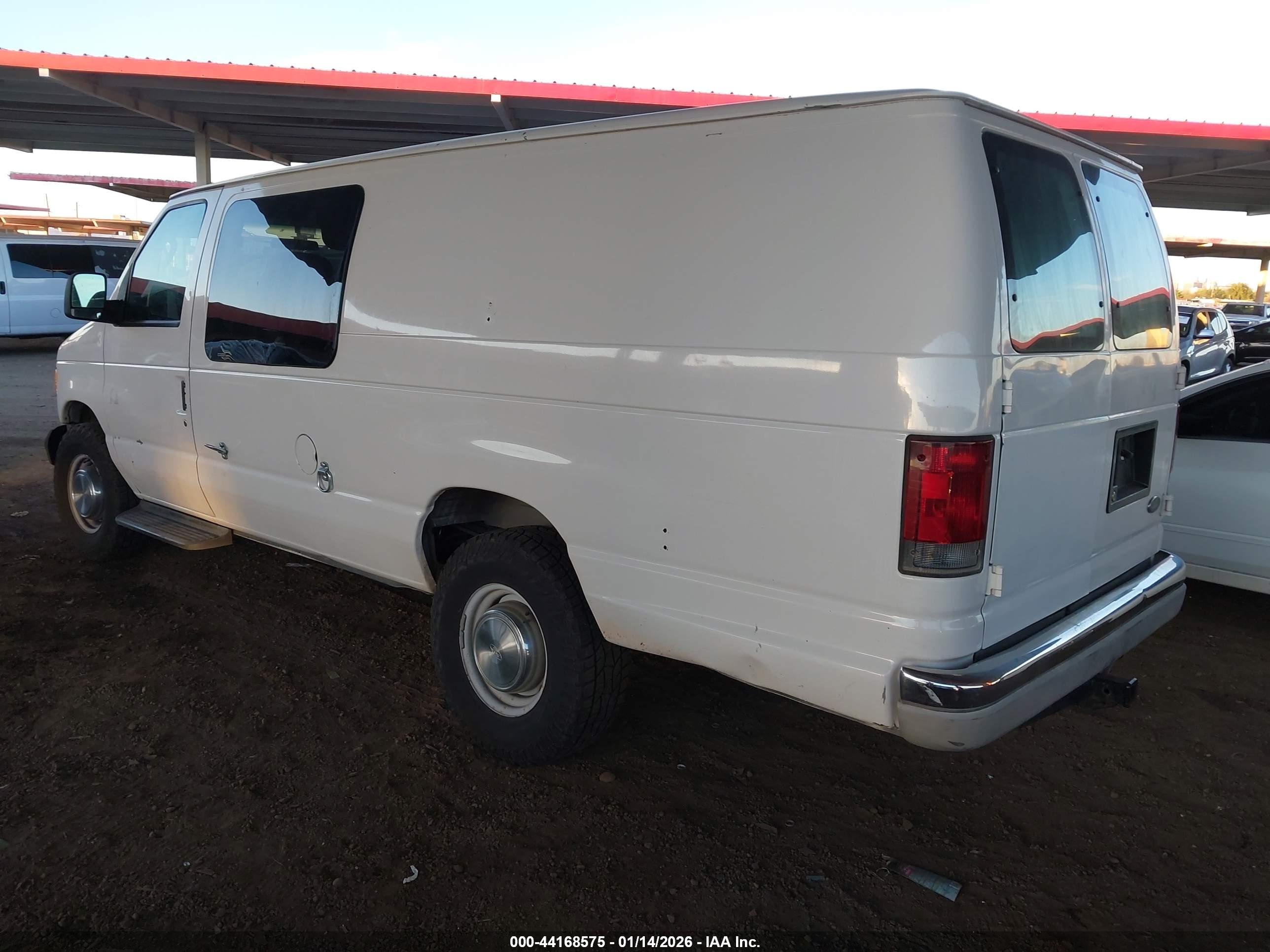 FORD E-350 image 3