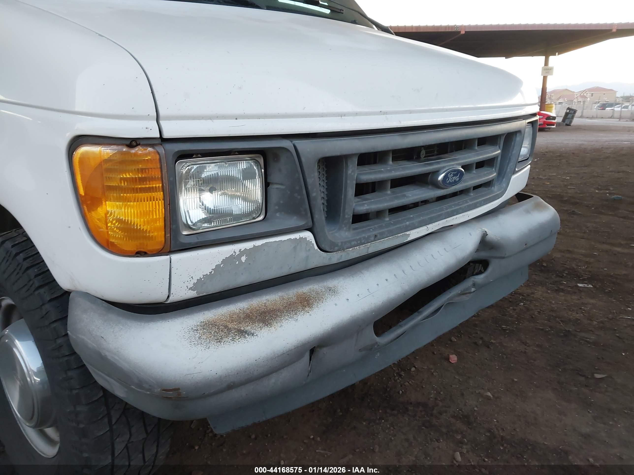 FORD E-350 image 6