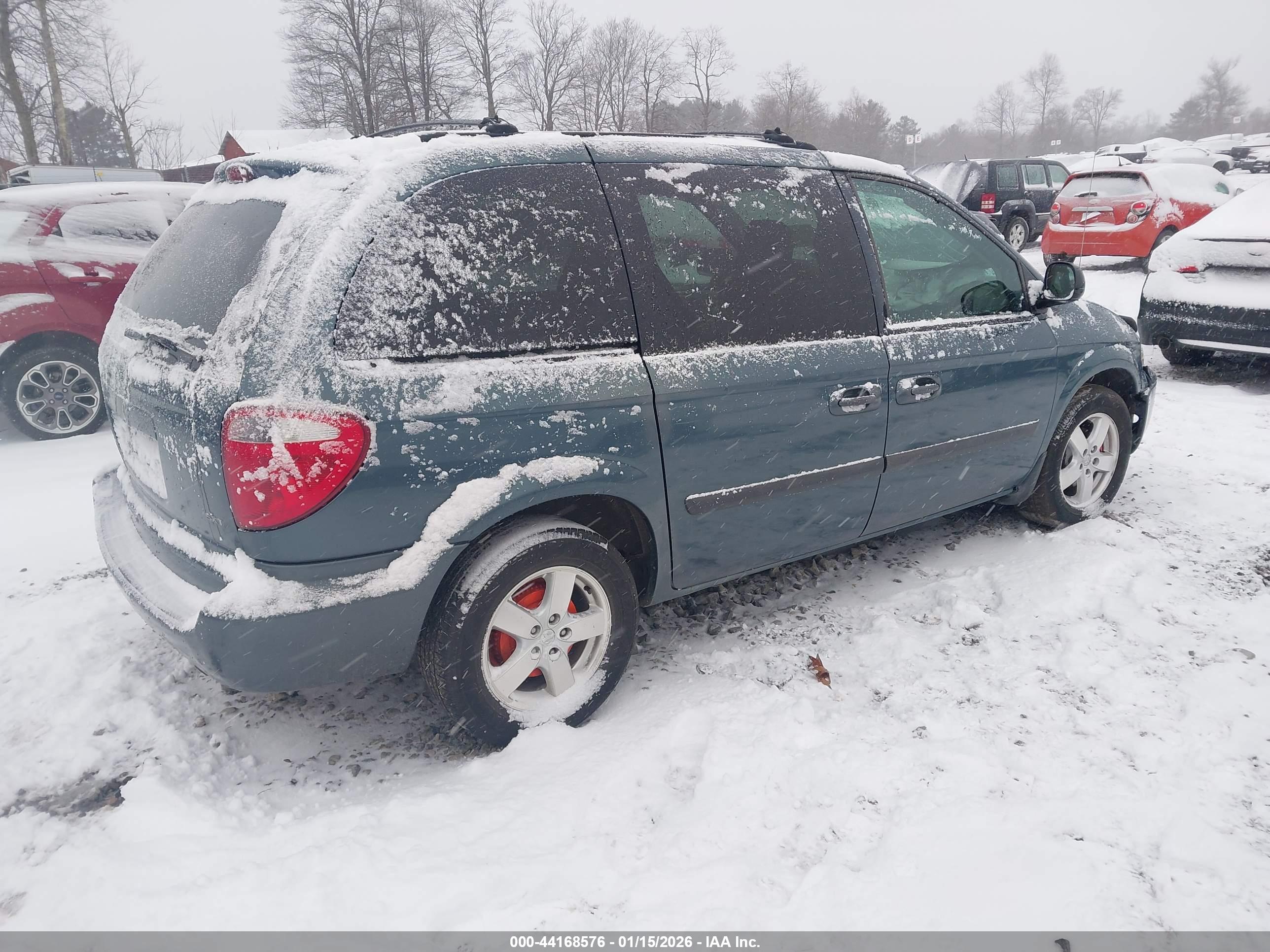 DODGE CARAVAN image 4