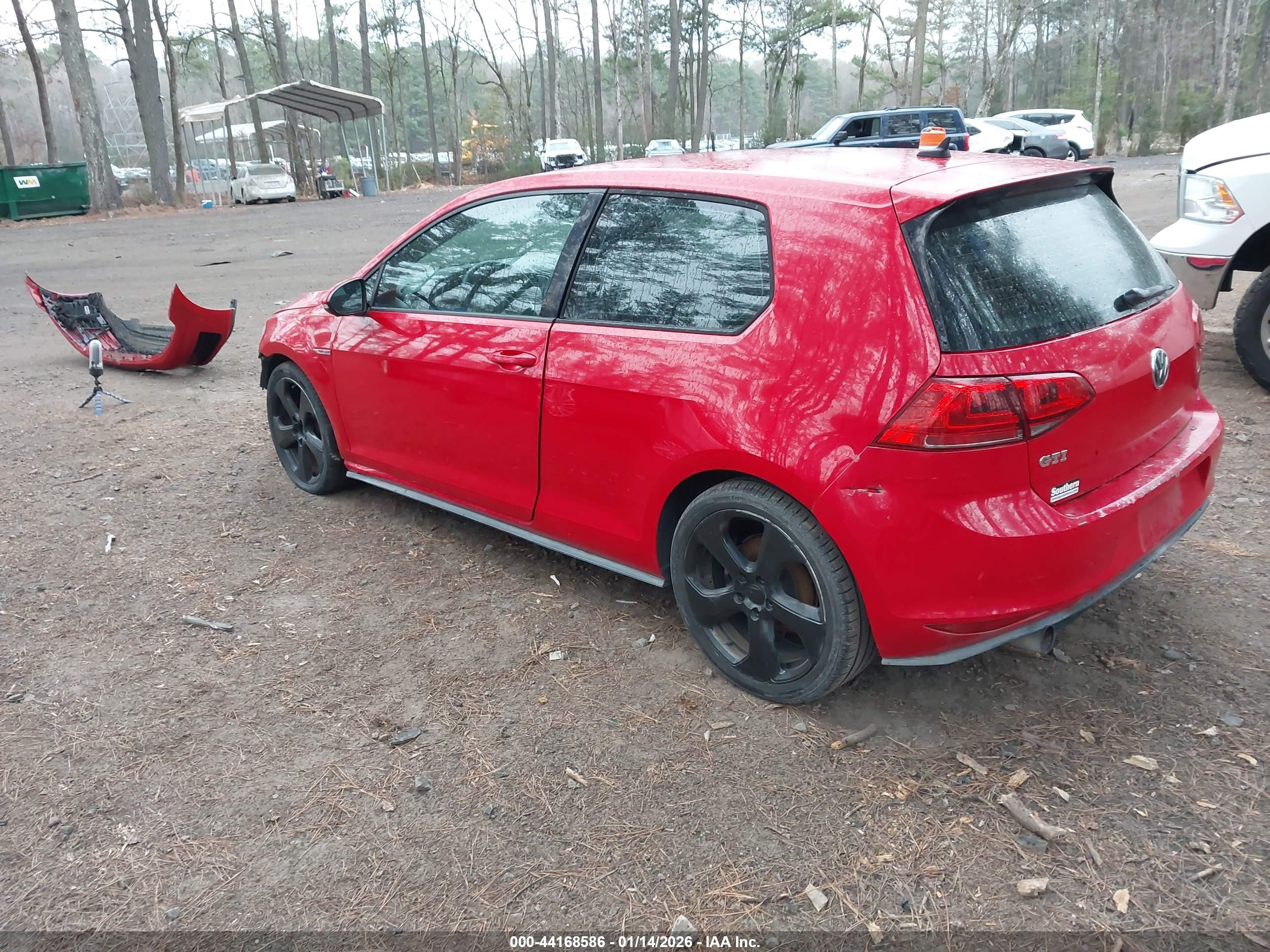 VOLKSWAGEN GOLF image 3
