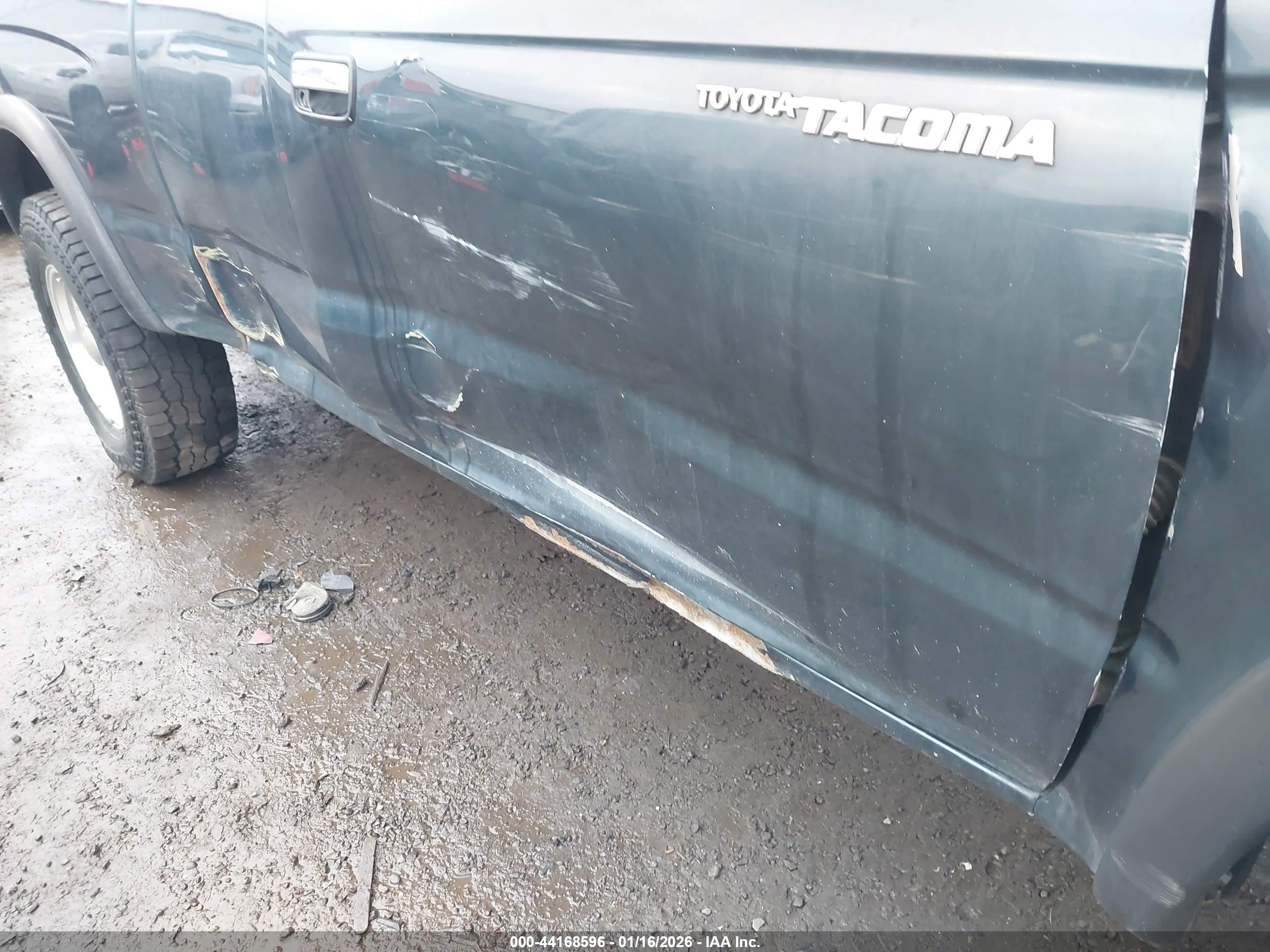 TOYOTA TACOMA image 6