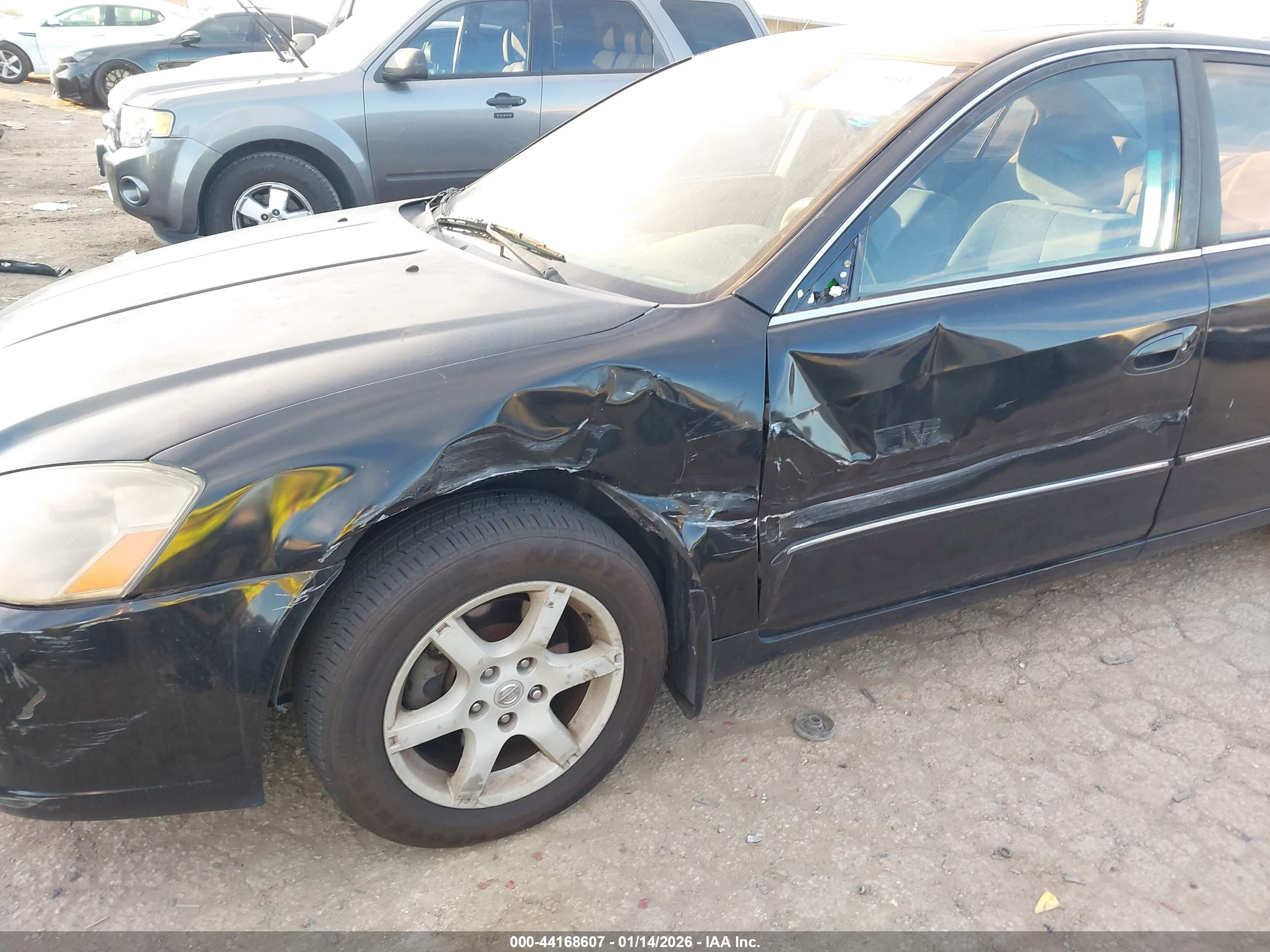 NISSAN ALTIMA image 6