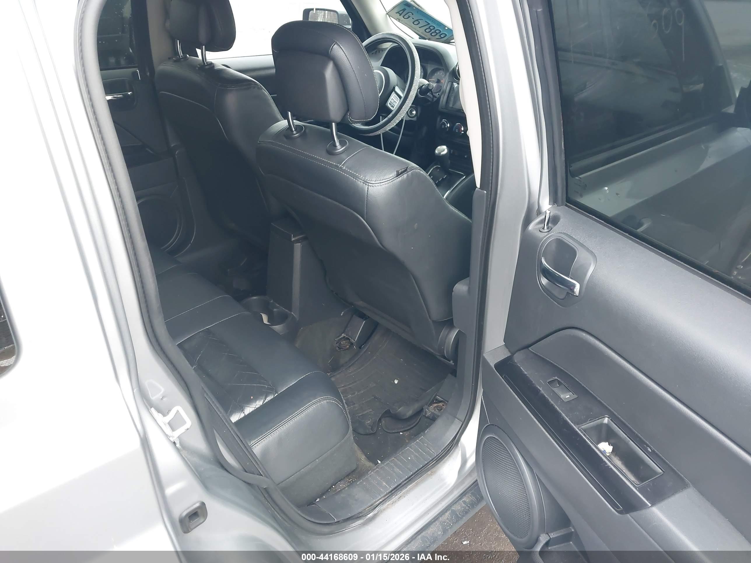 JEEP PATRIOT image 8
