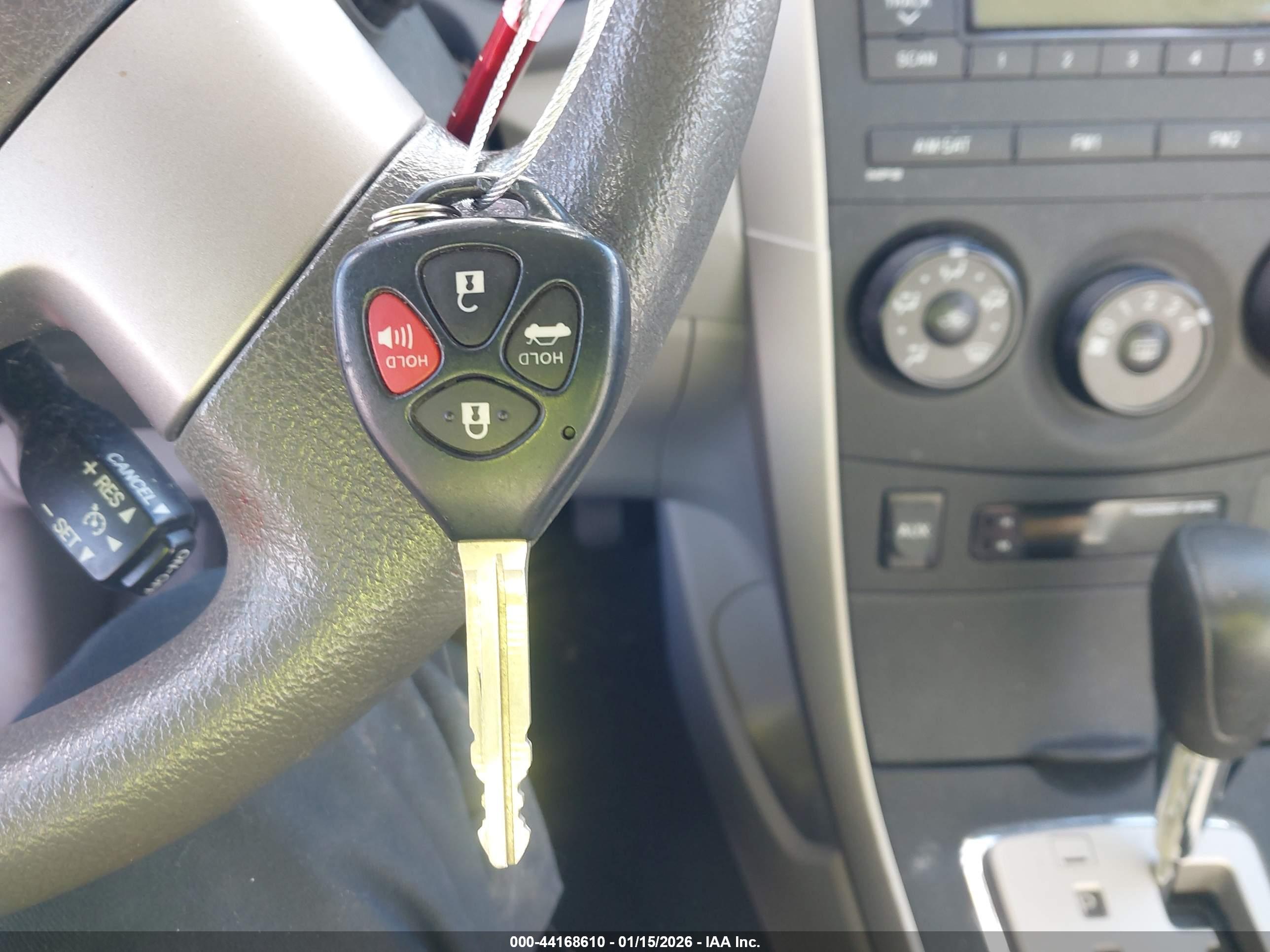 TOYOTA COROLLA image 11