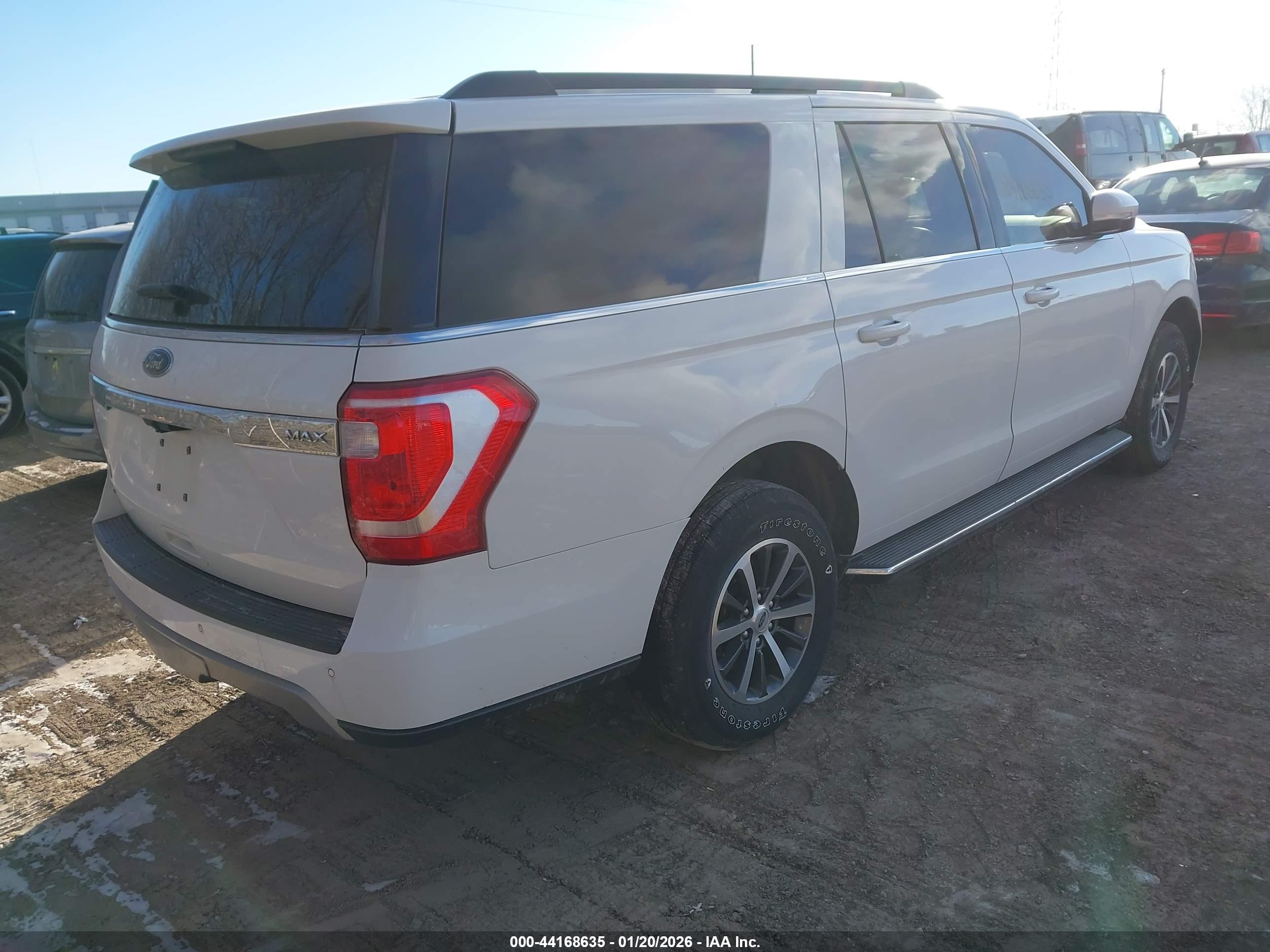FORD EXPEDITION image 4