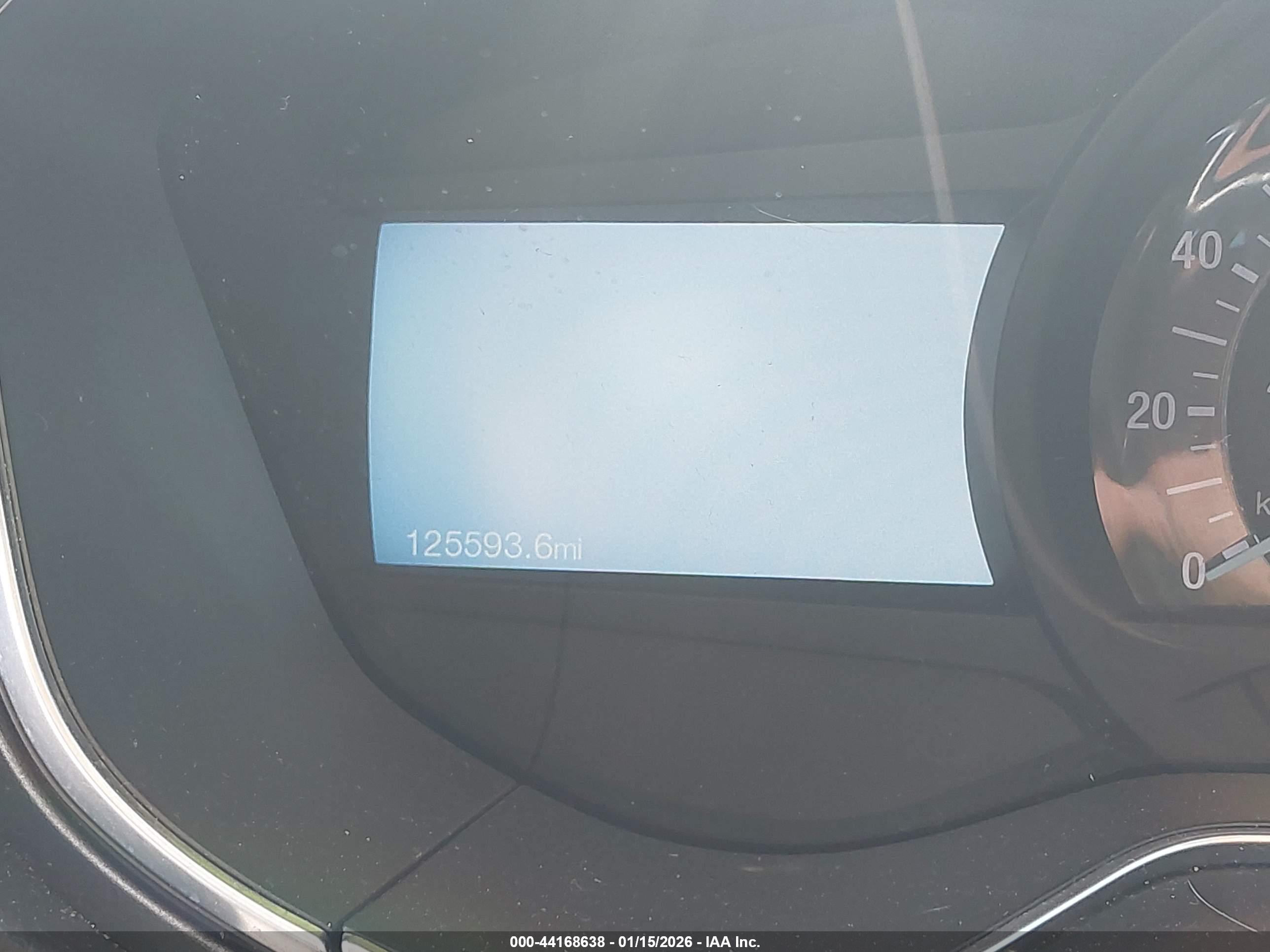 FORD FUSION image 7