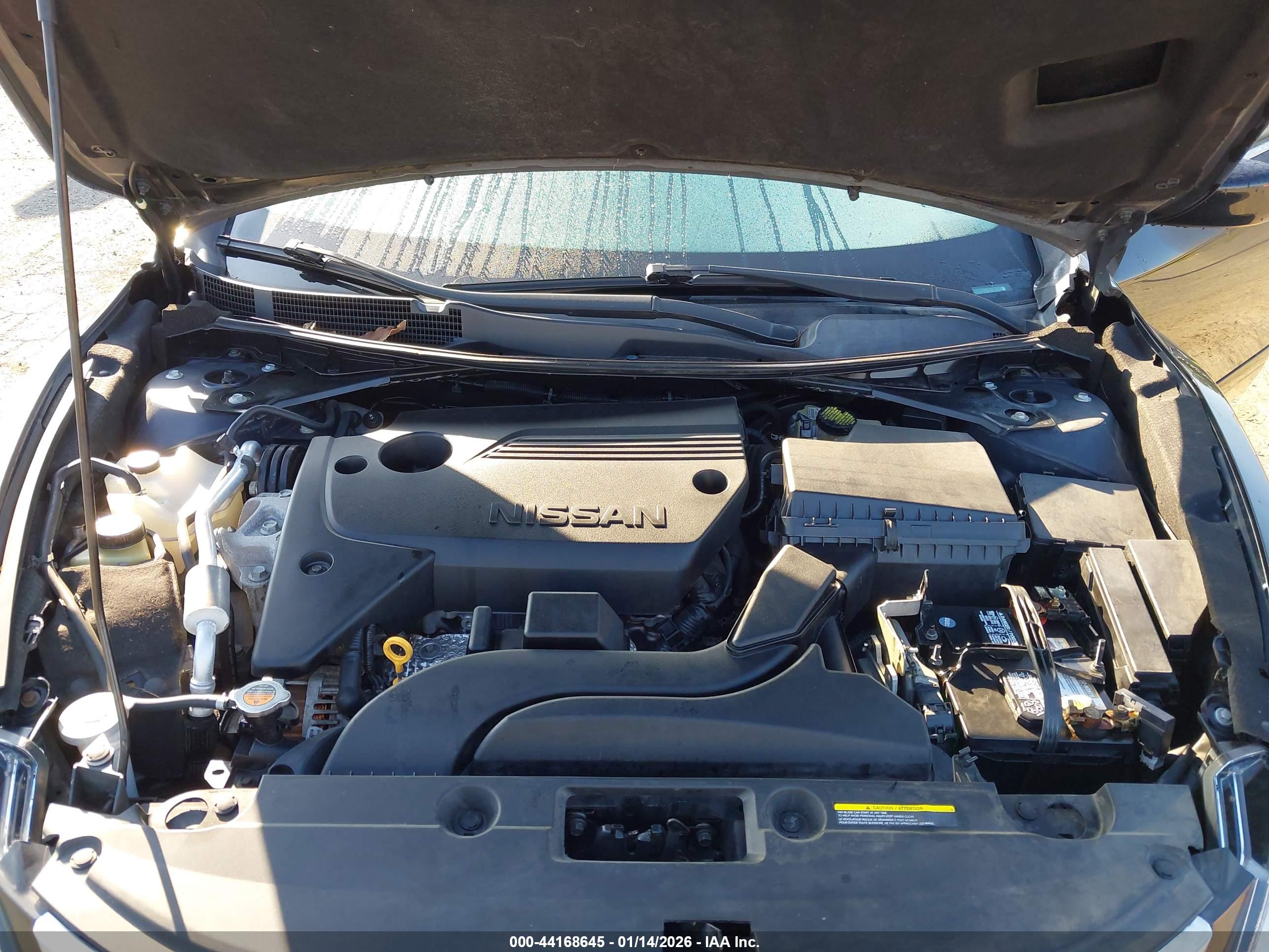 NISSAN ALTIMA image 10