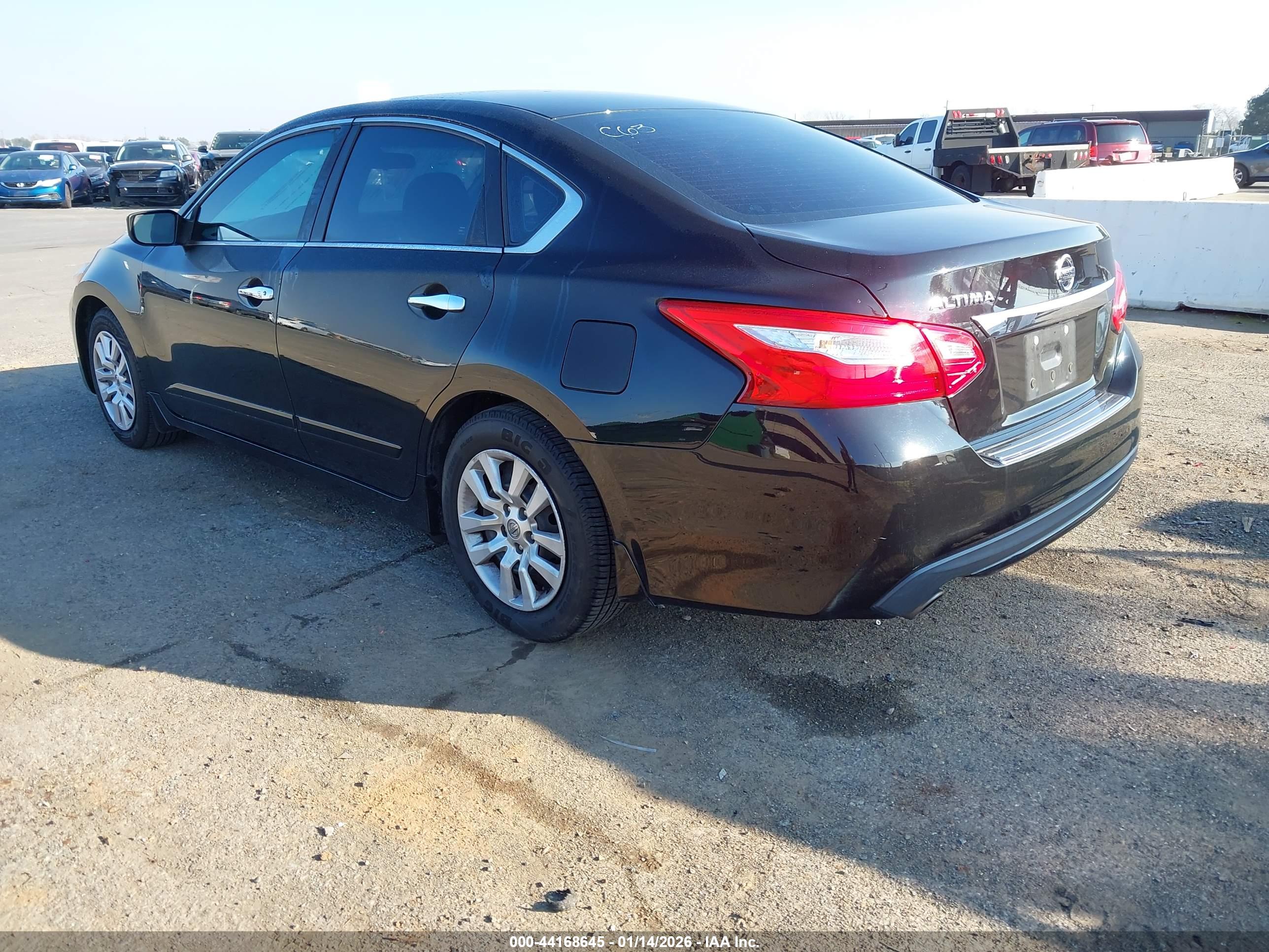 NISSAN ALTIMA image 3
