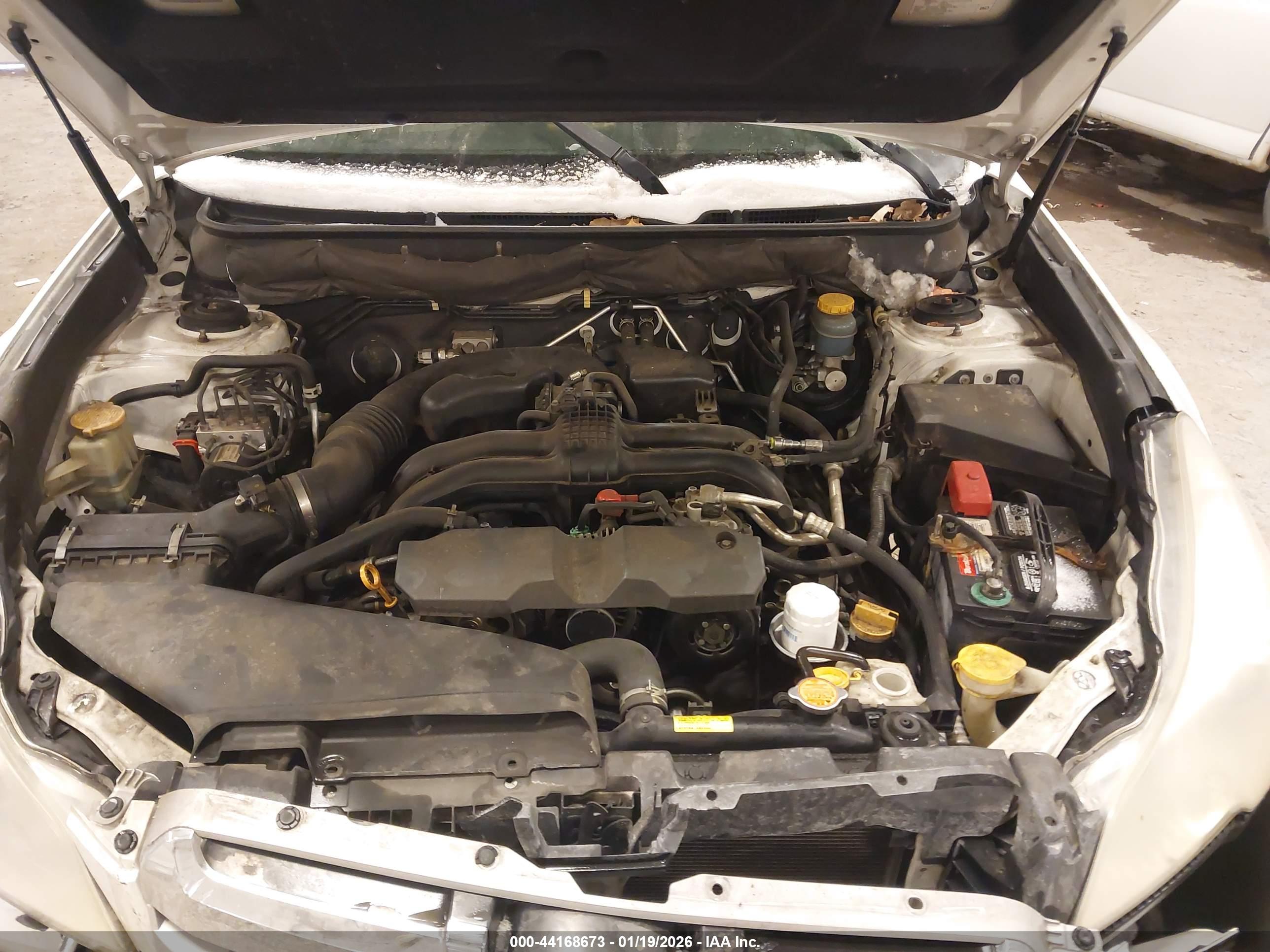 SUBARU OUTBACK image 10