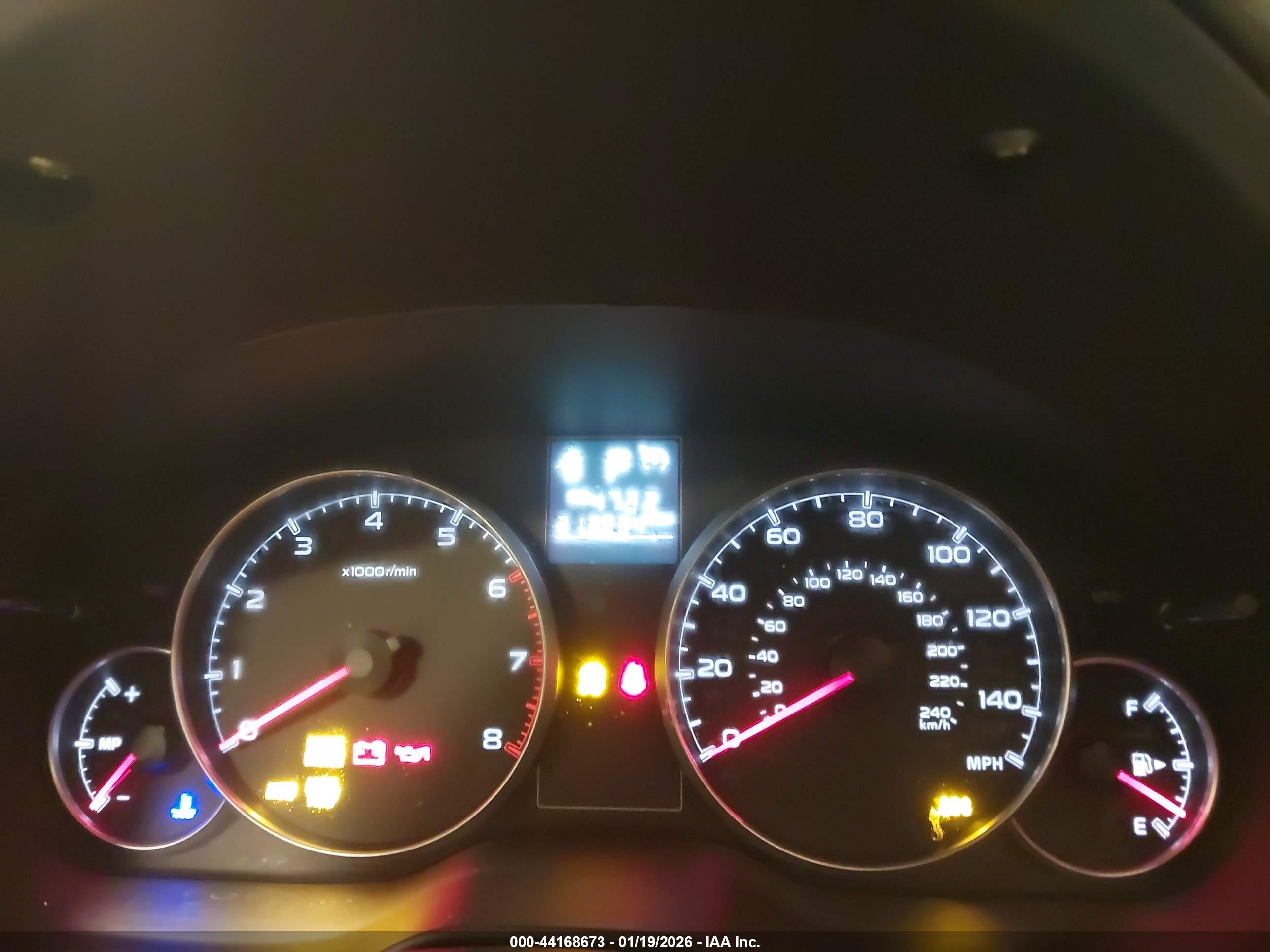 SUBARU OUTBACK image 7