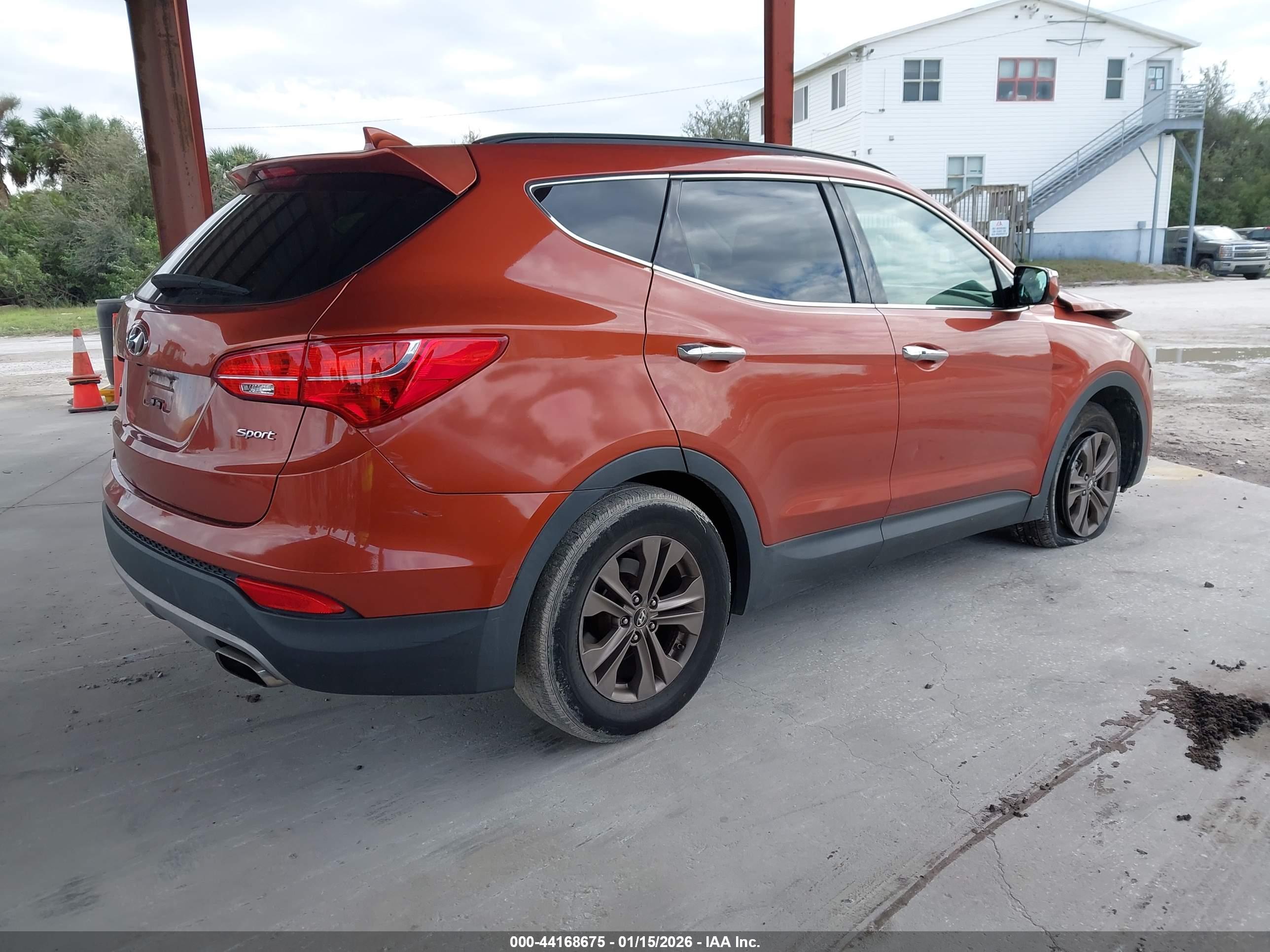 HYUNDAI SANTA image 4