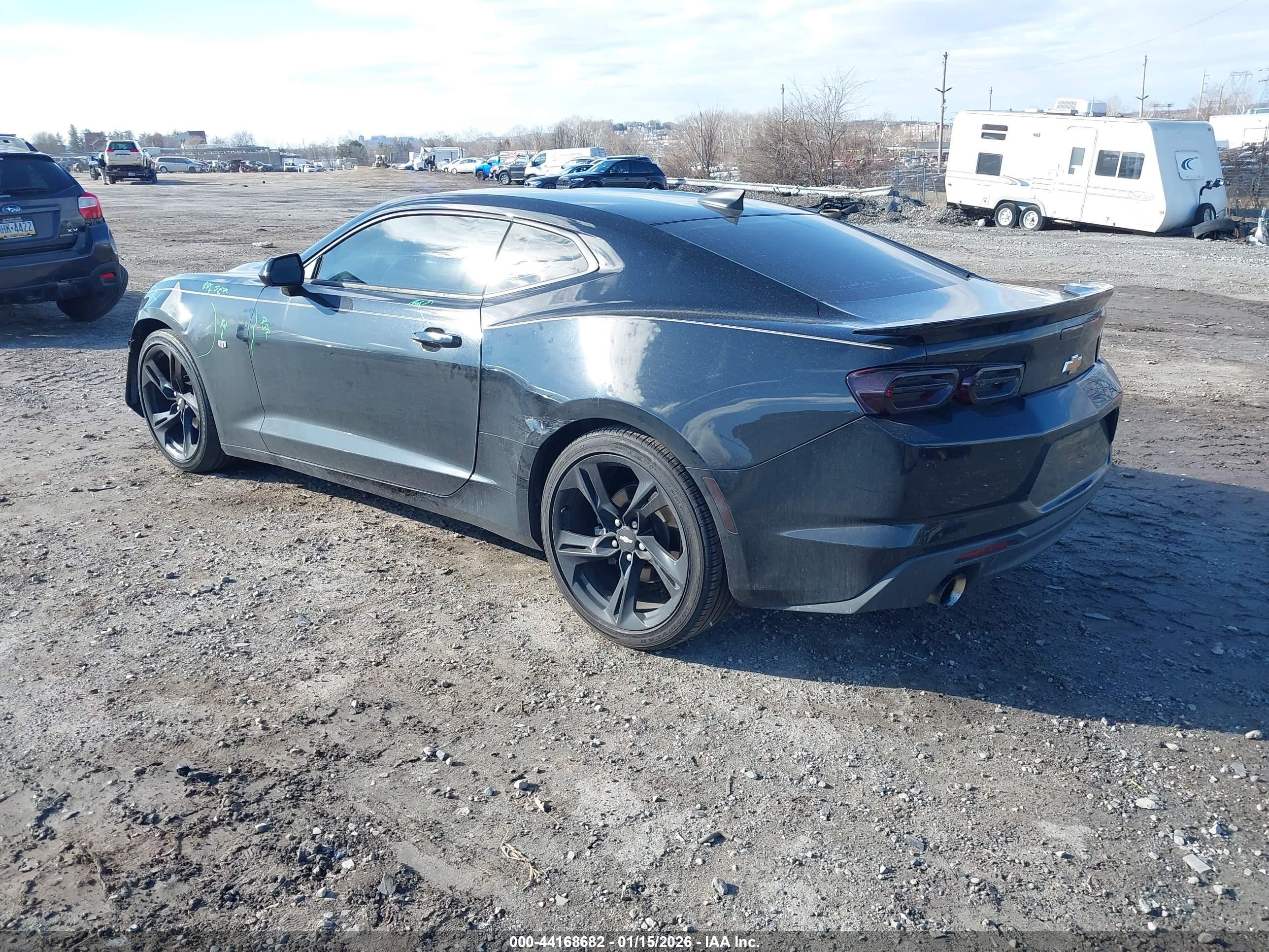 CHEVROLET CAMARO image 3