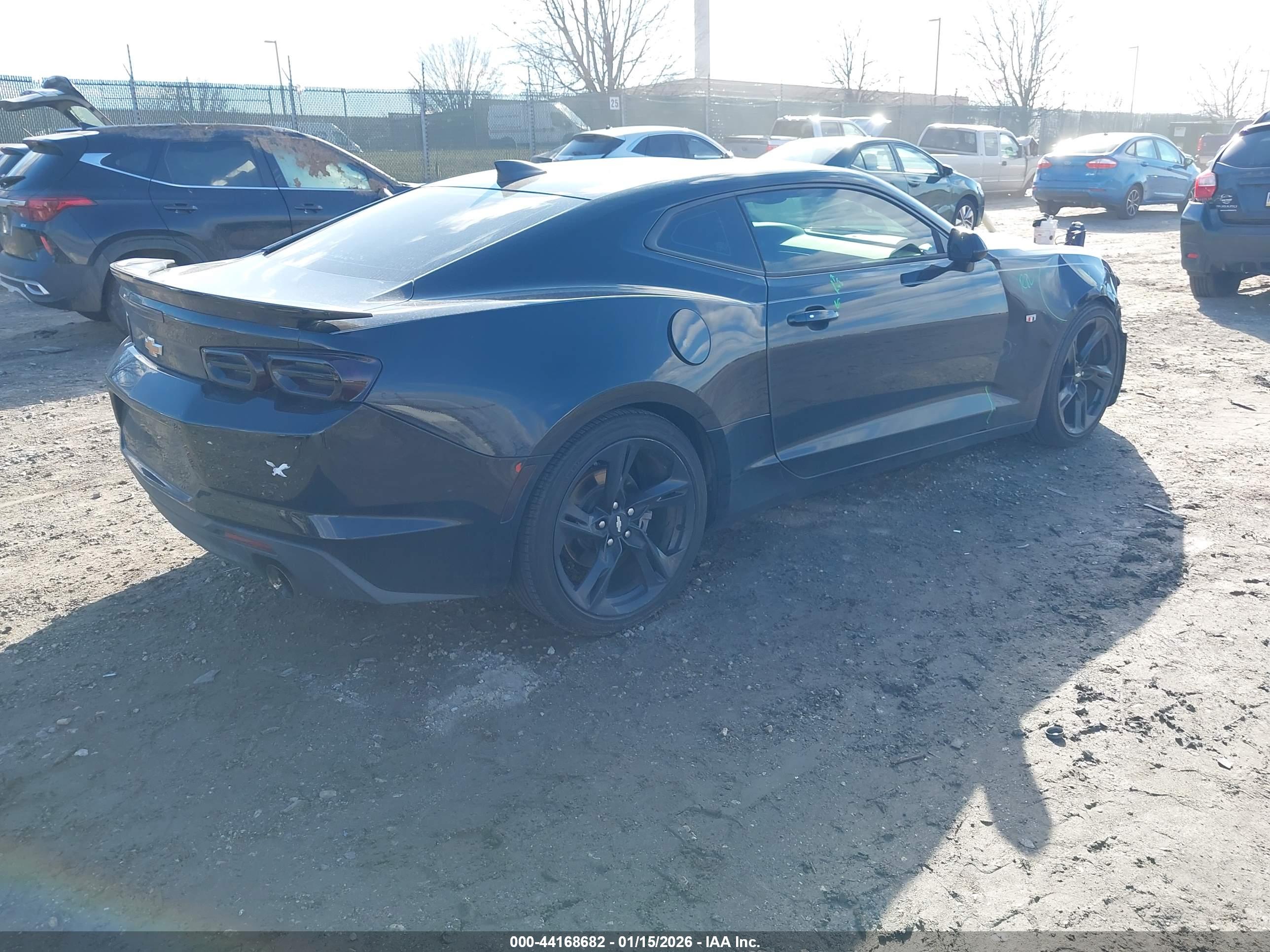 CHEVROLET CAMARO image 4