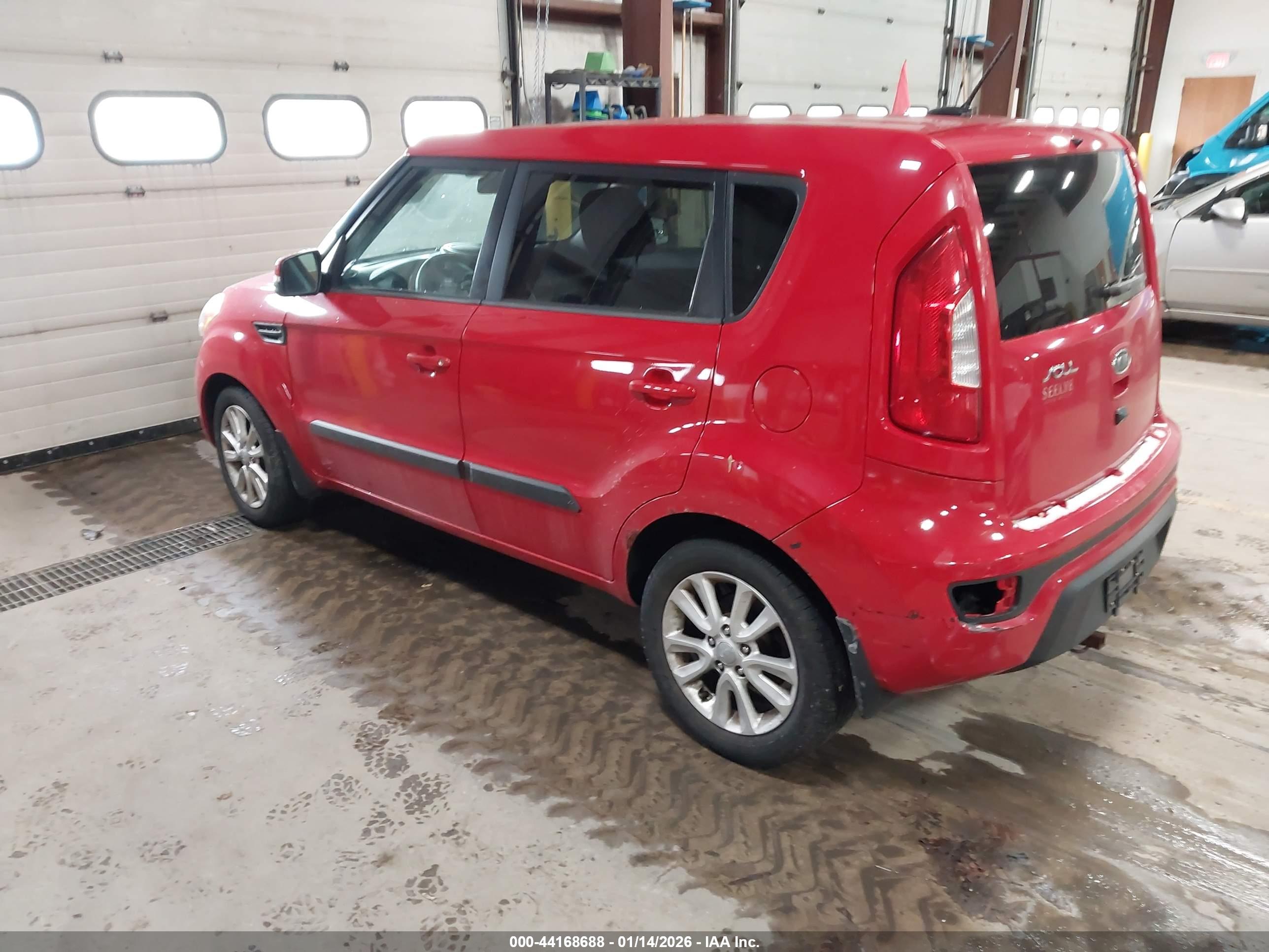 KIA SOUL image 3