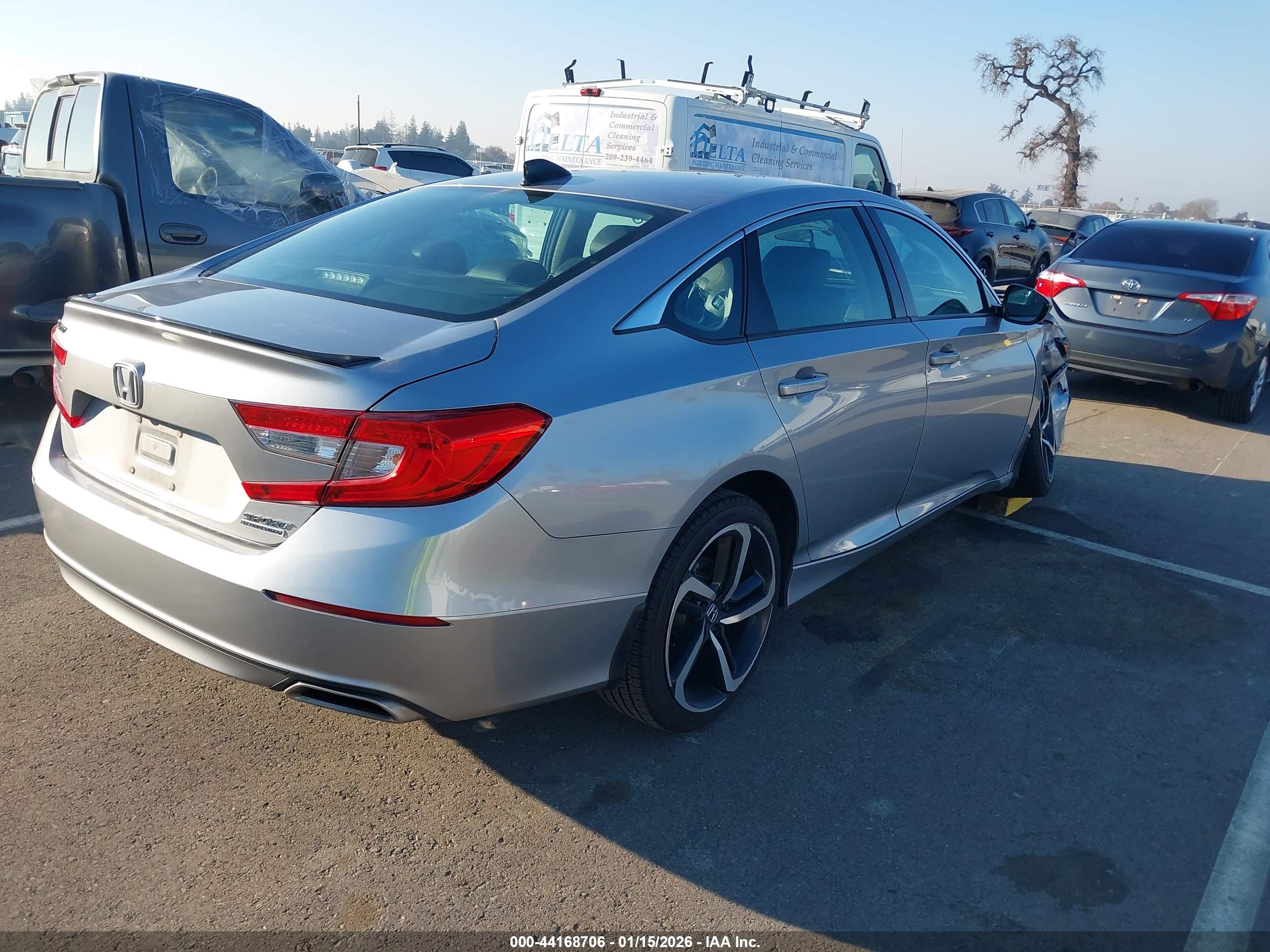 HONDA ACCORD image 4