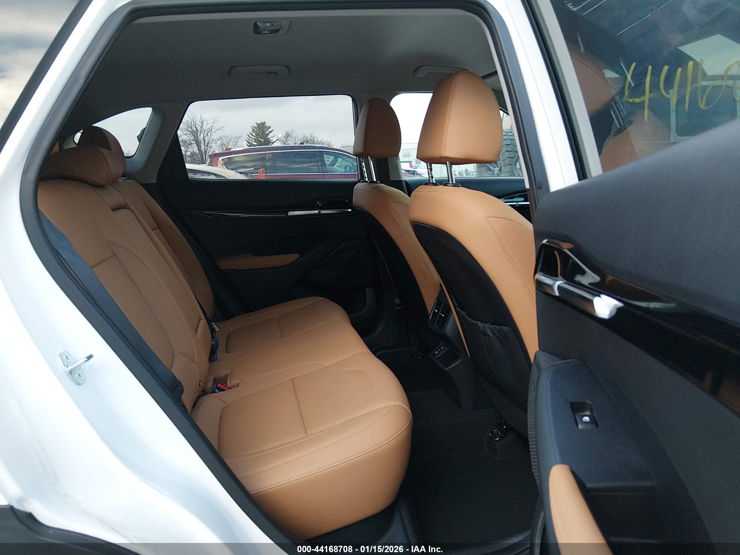 KIA SELTOS image 8