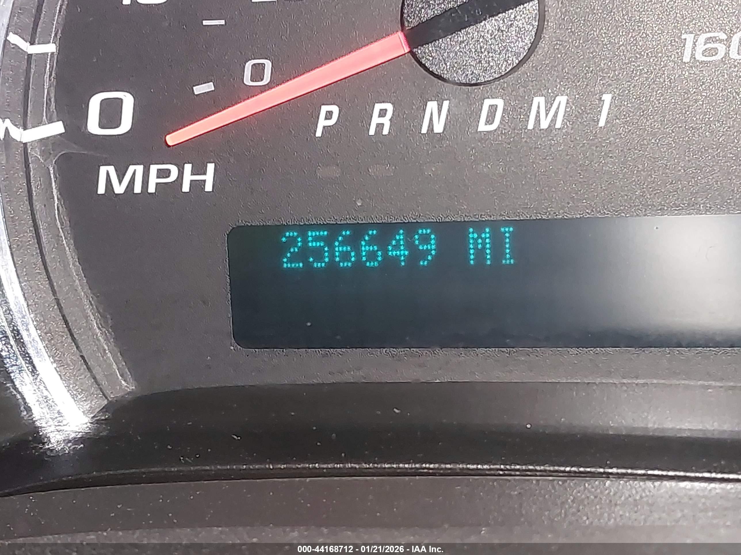 CHEVROLET EXPRESS image 6