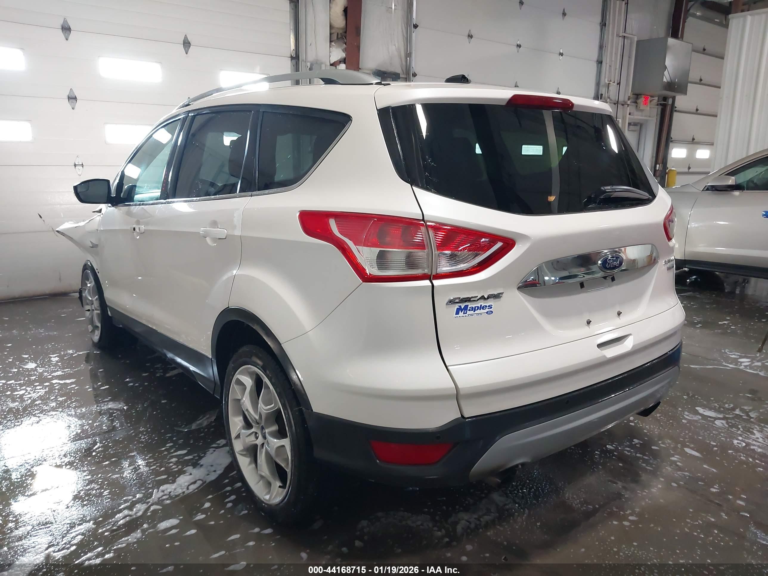 FORD ESCAPE image 3