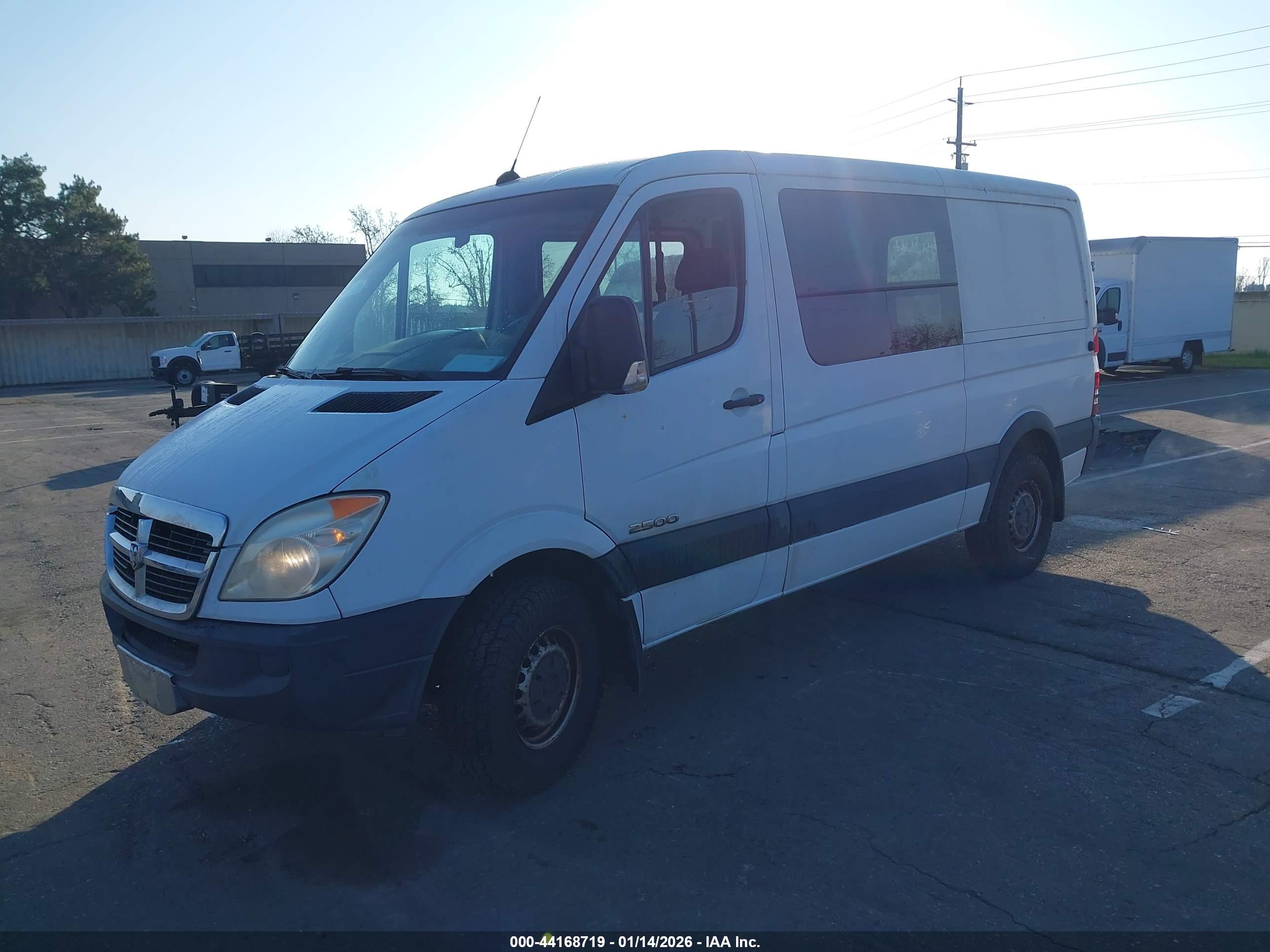 DODGE SPRINTER image 2