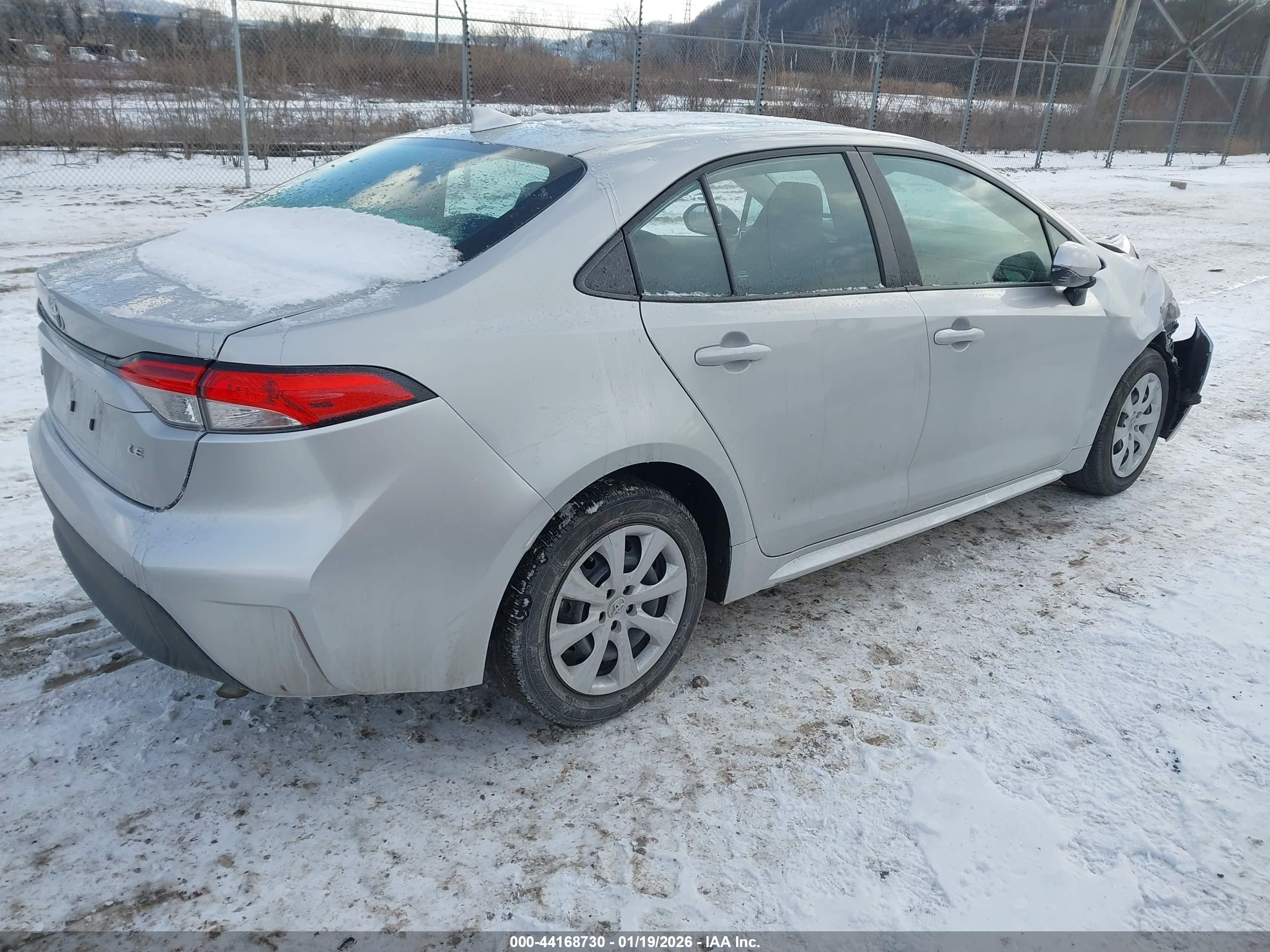 TOYOTA COROLLA image 4