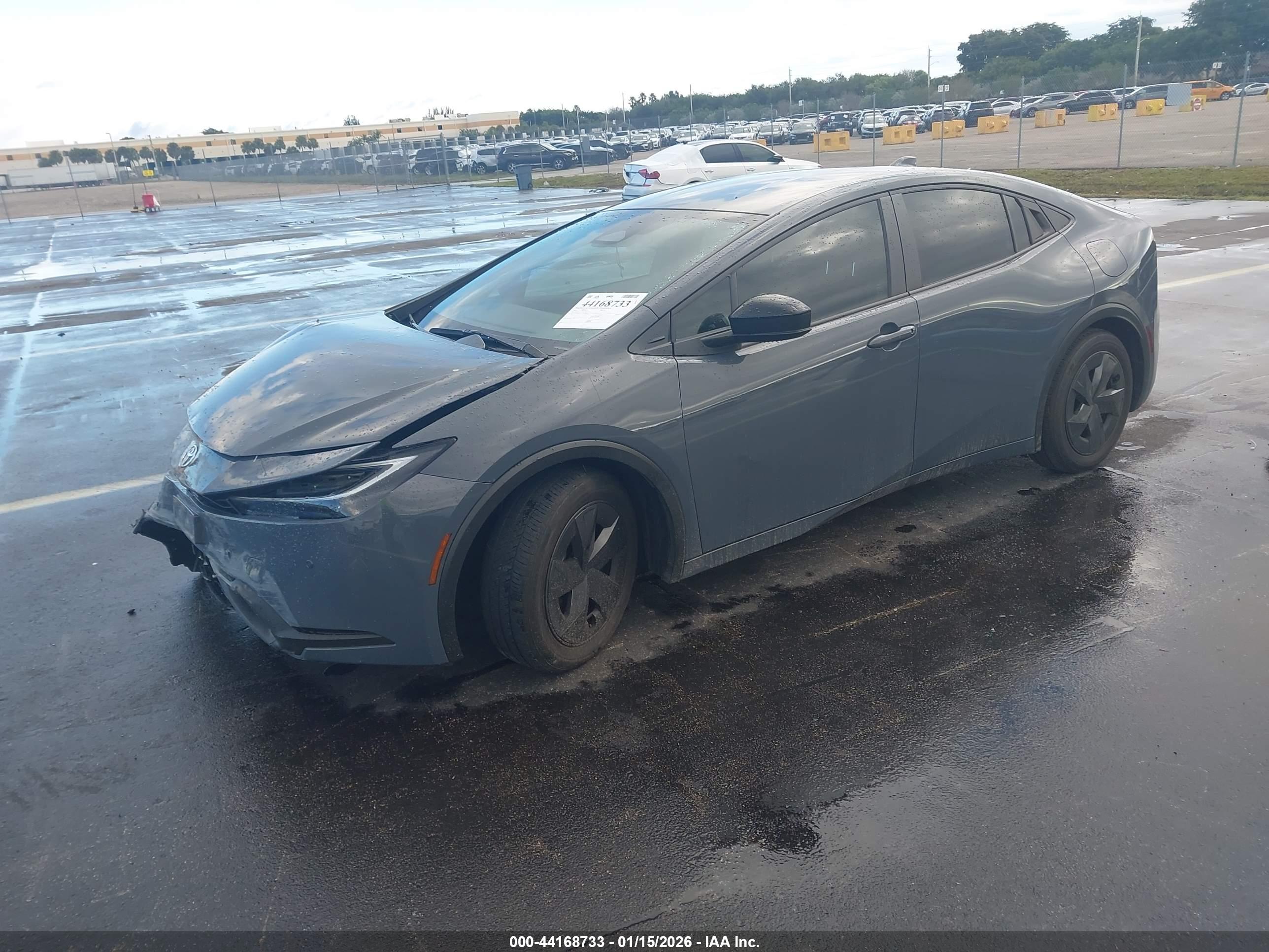 TOYOTA PRIUS image 2