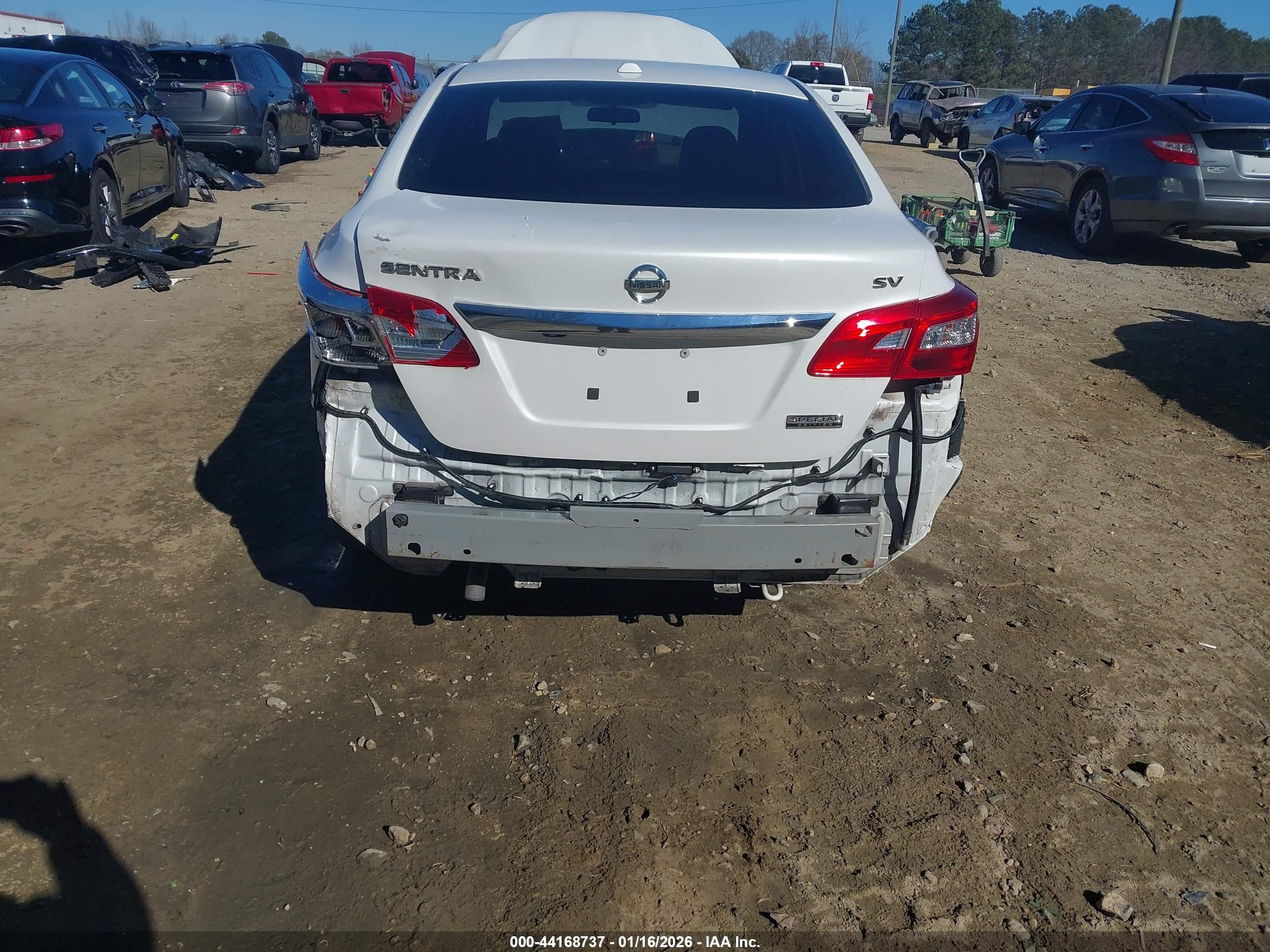 NISSAN SENTRA image 6