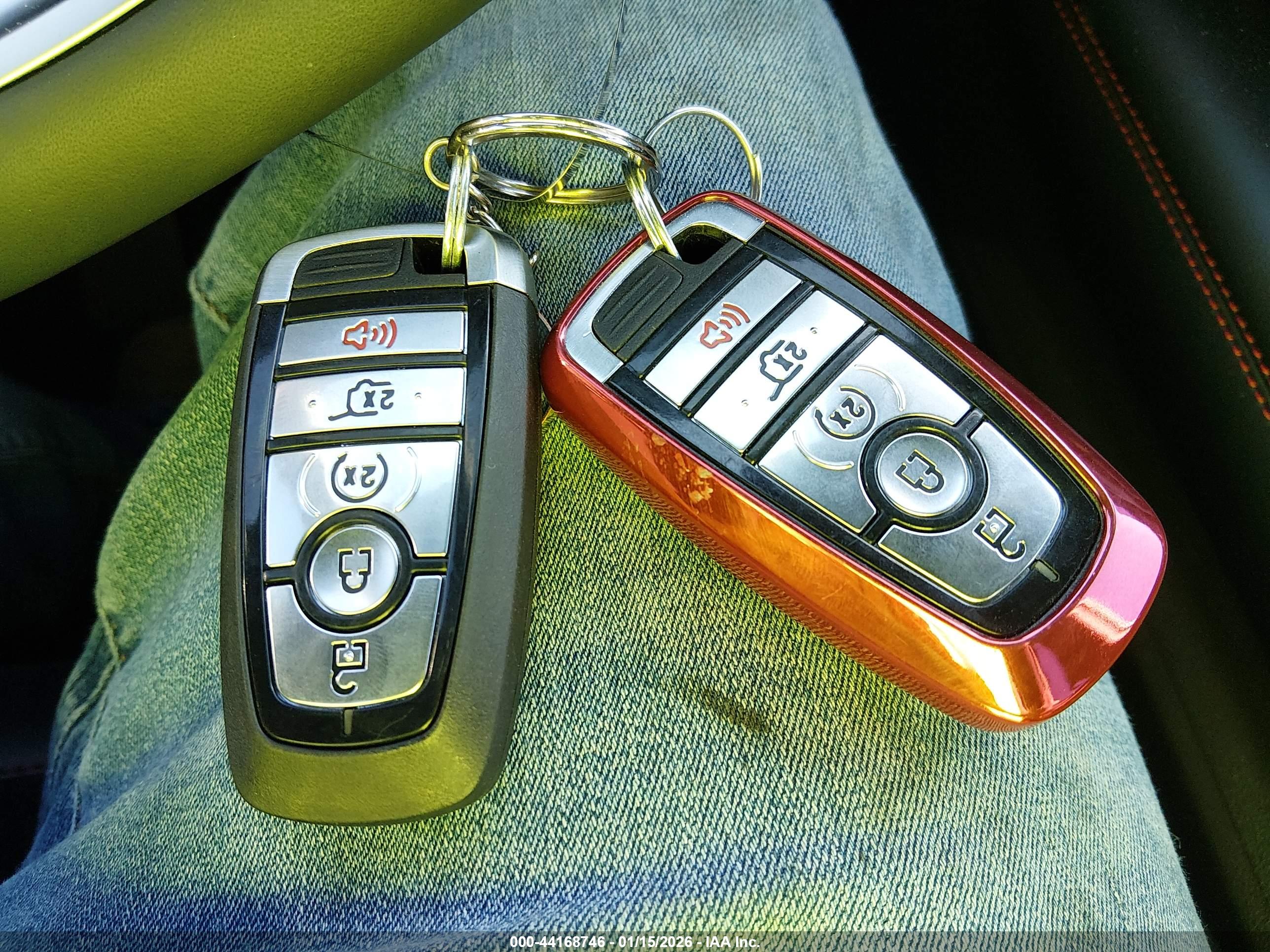 FORD EXPLORER image 11