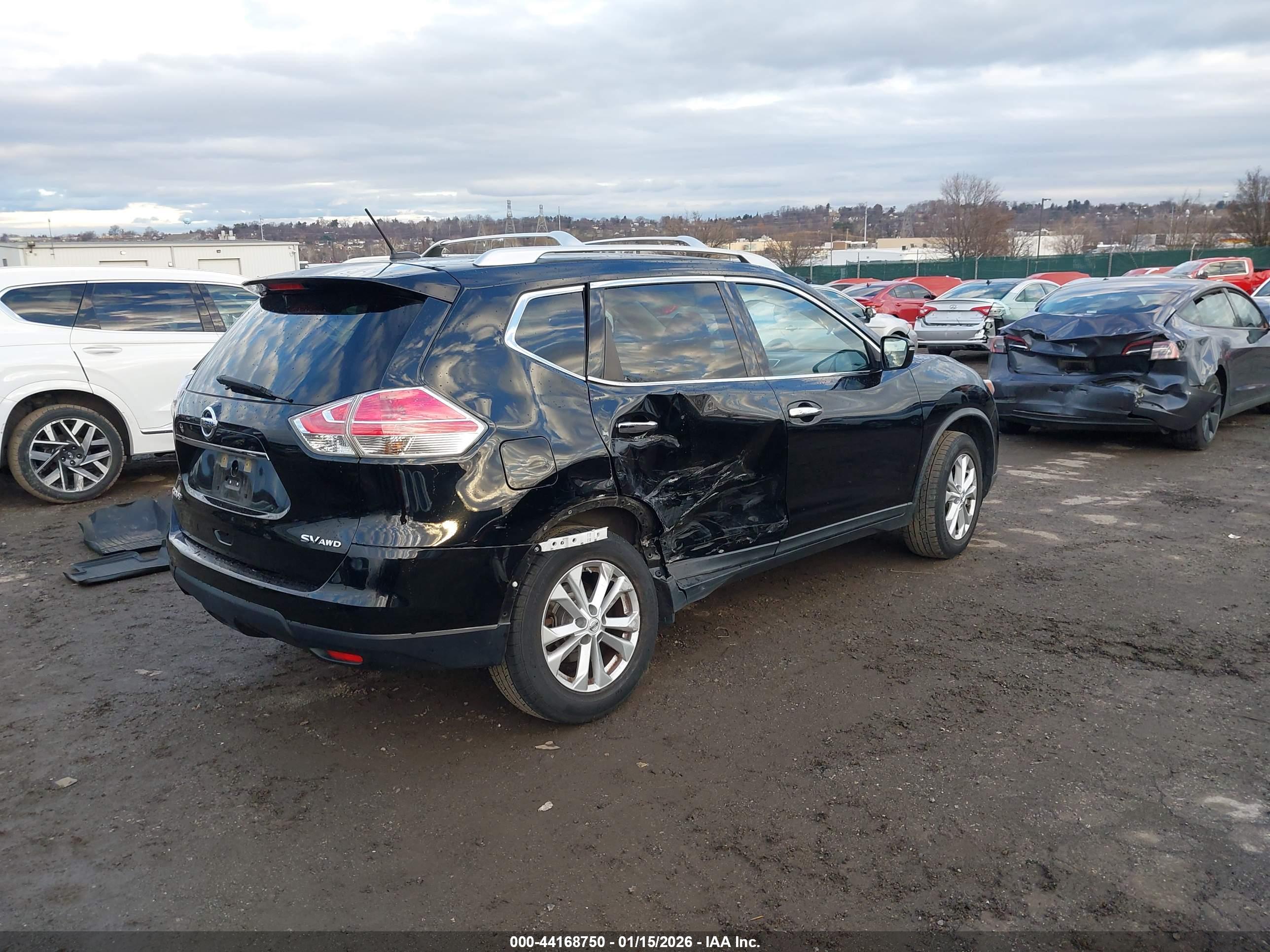 NISSAN ROGUE image 4