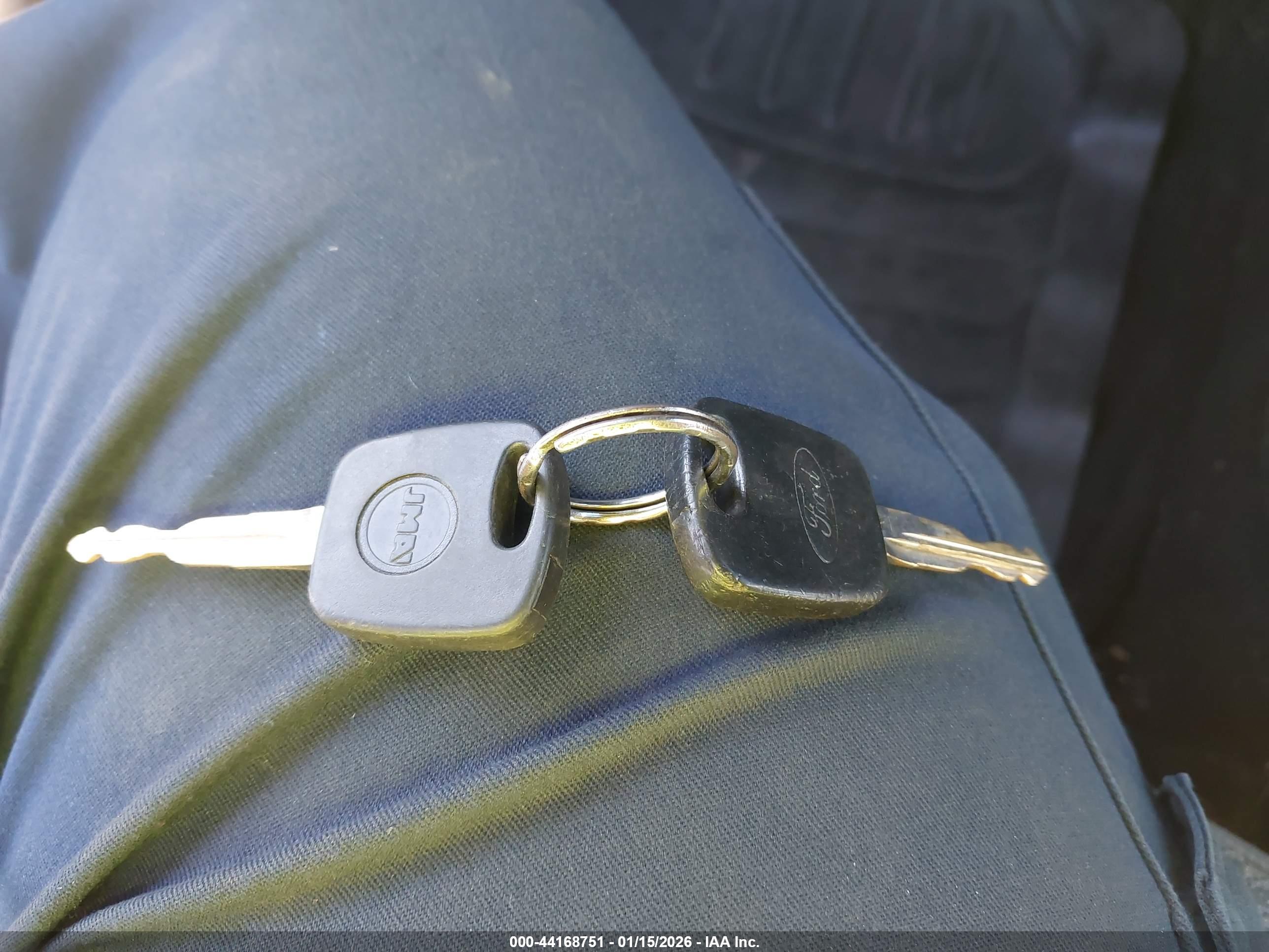 FORD FOCUS image 11