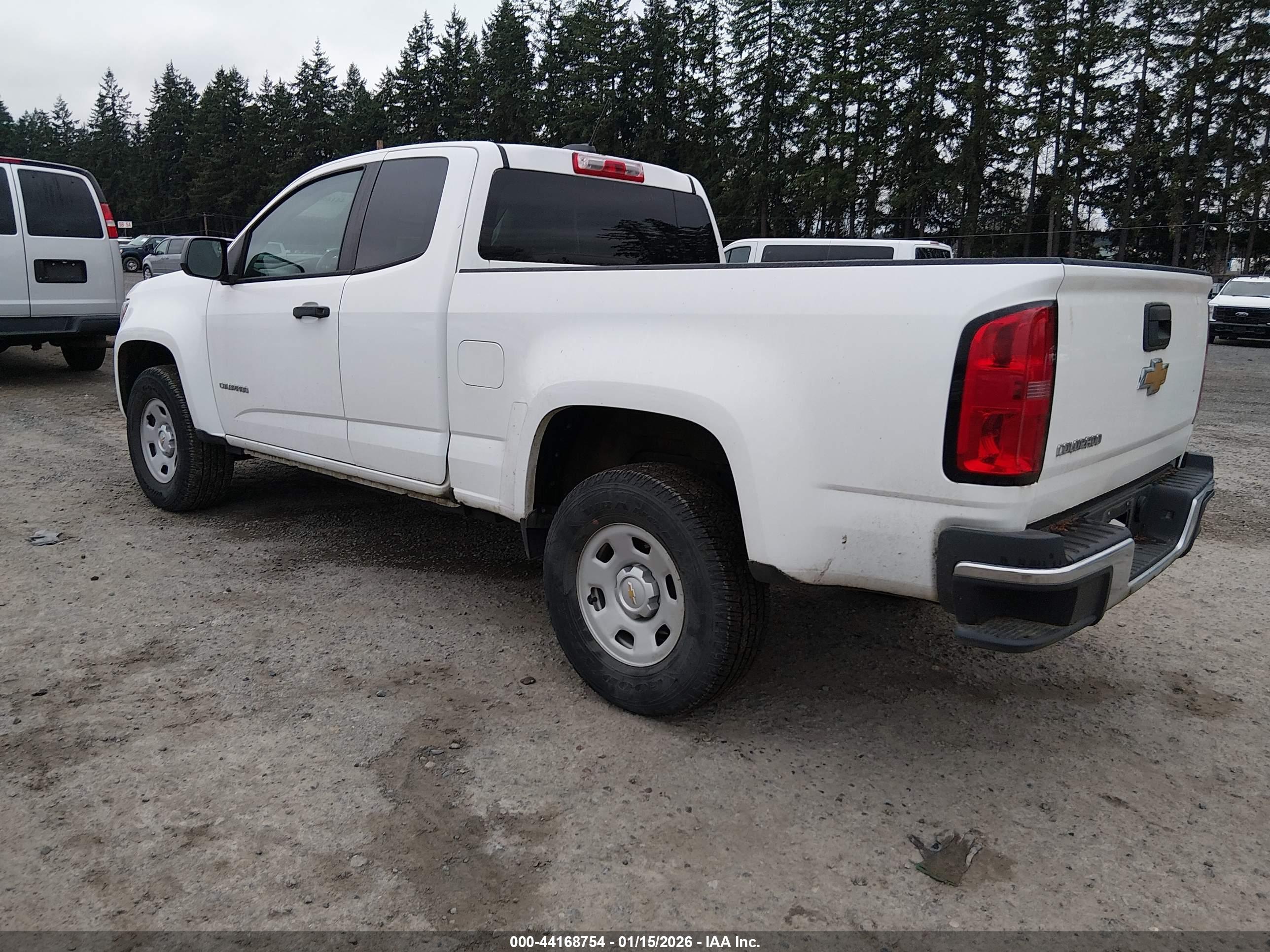 CHEVROLET COLORADO image 3