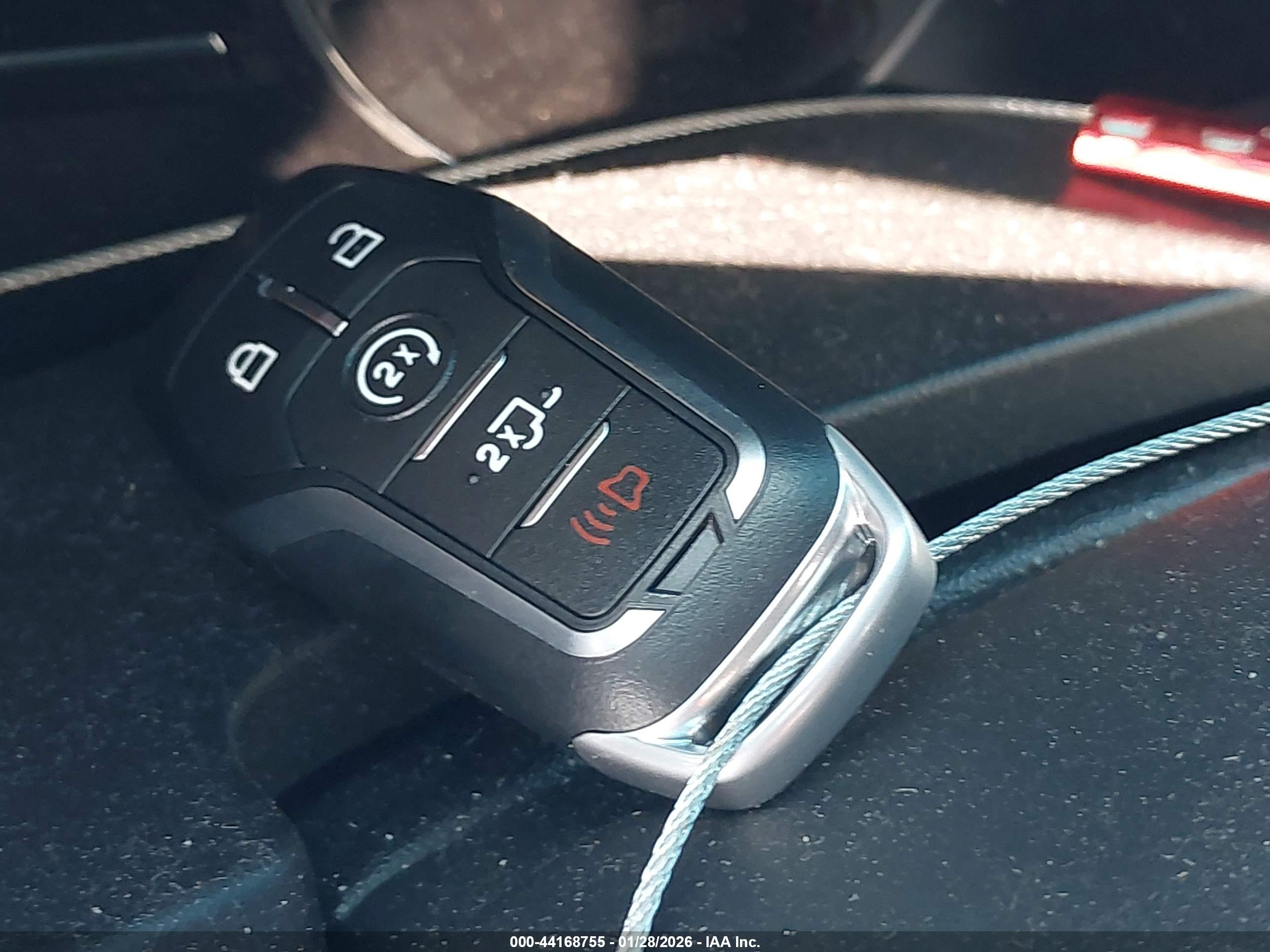 FORD EXPLORER image 11