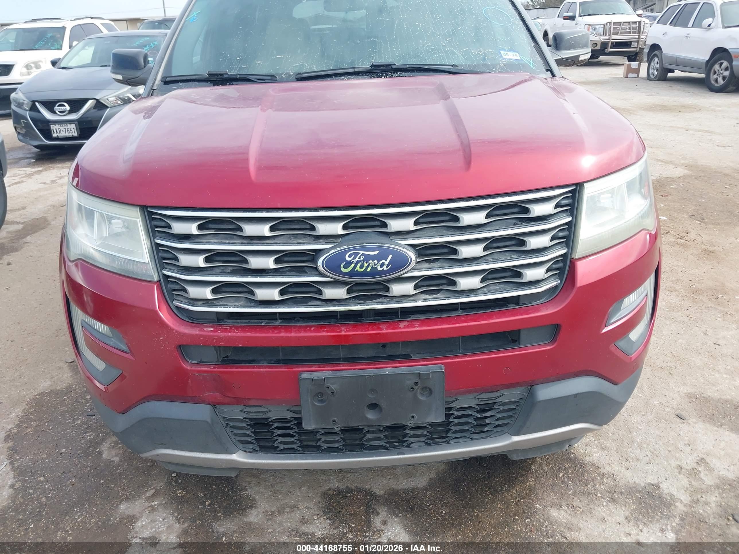 FORD EXPLORER image 6