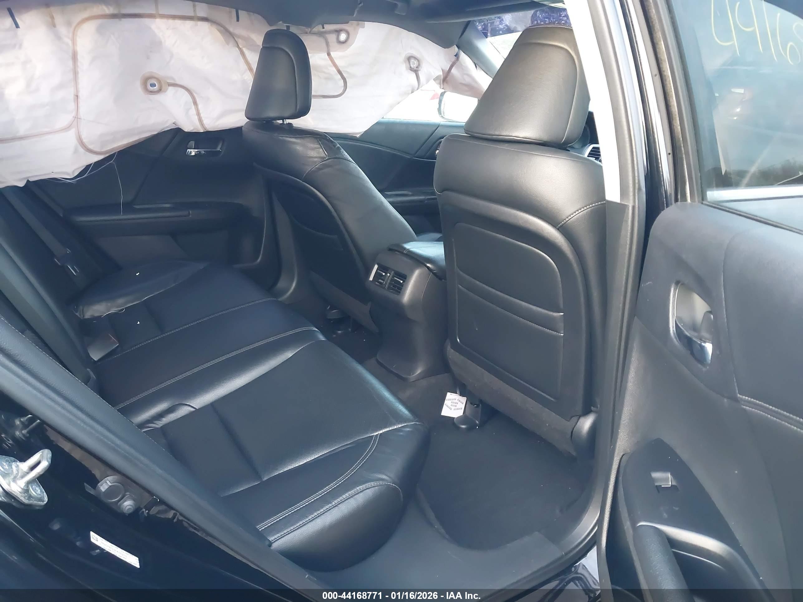 HONDA ACCORD image 8