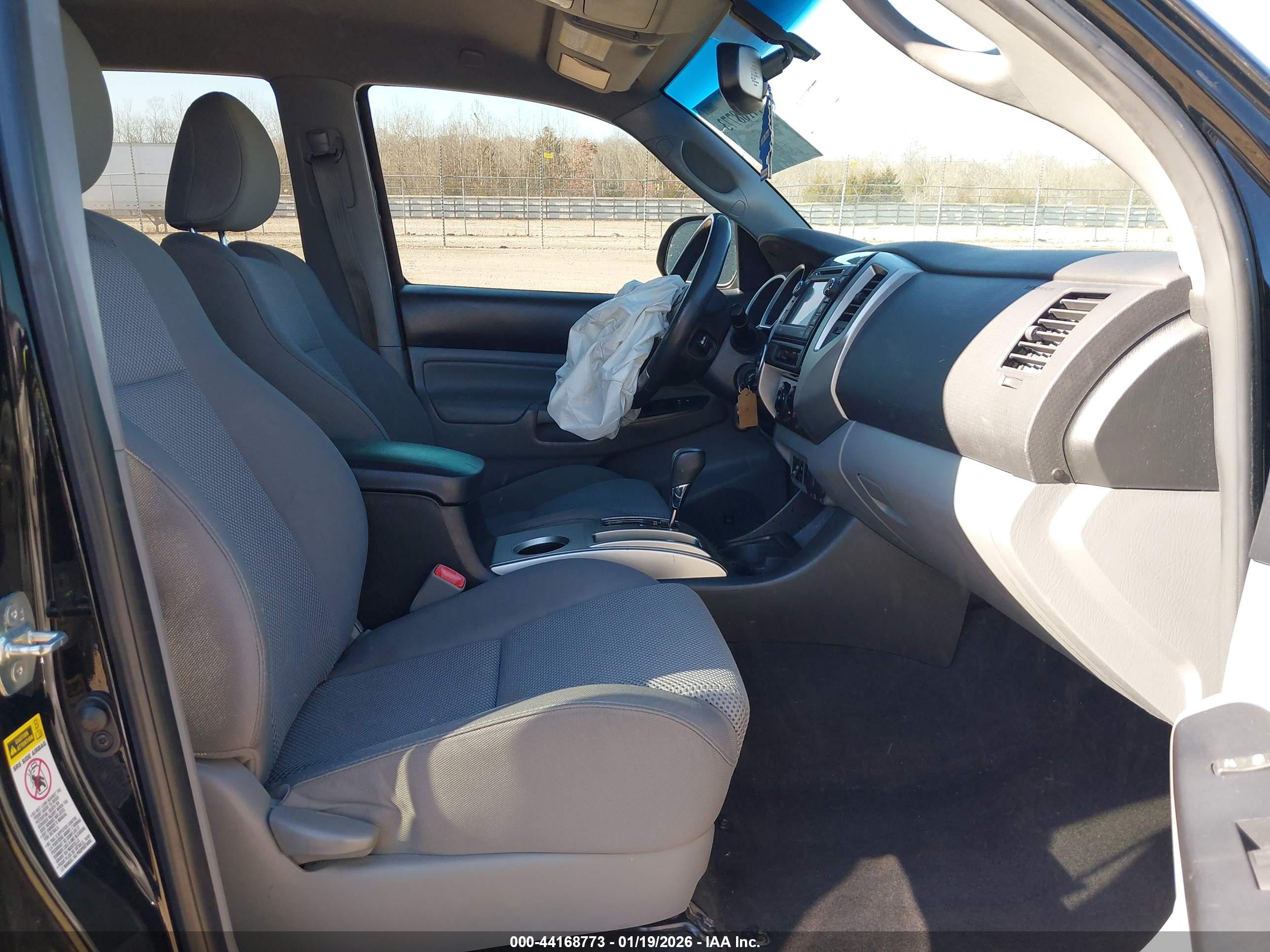 TOYOTA TACOMA image 5
