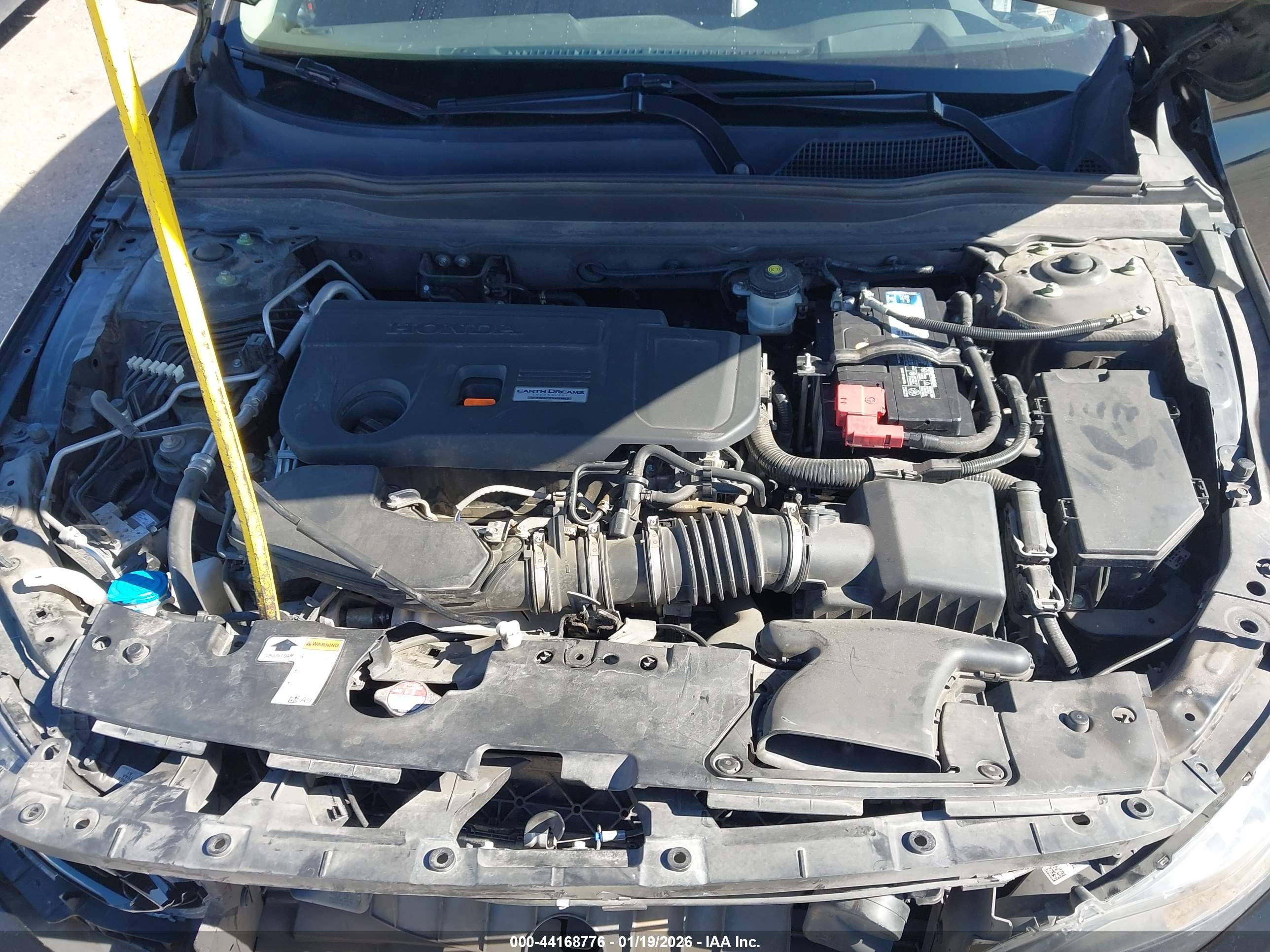HONDA ACCORD image 10