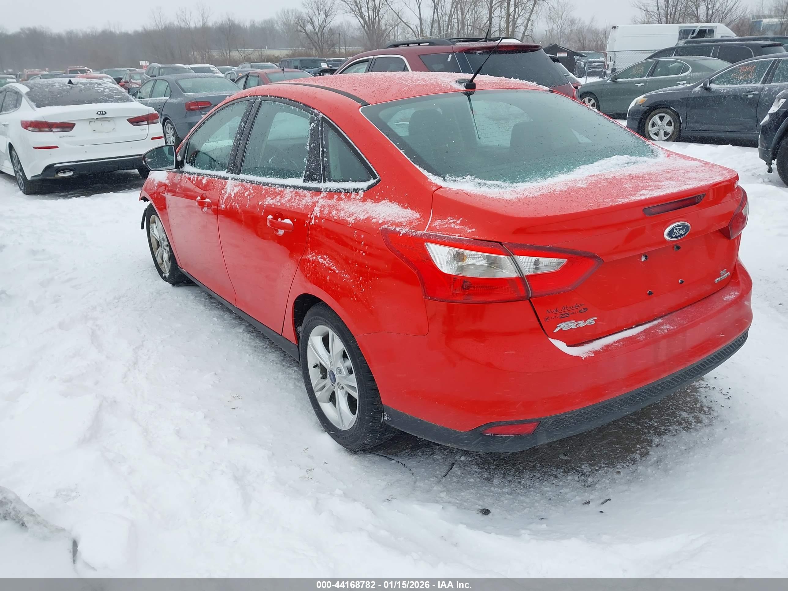 FORD FOCUS image 3