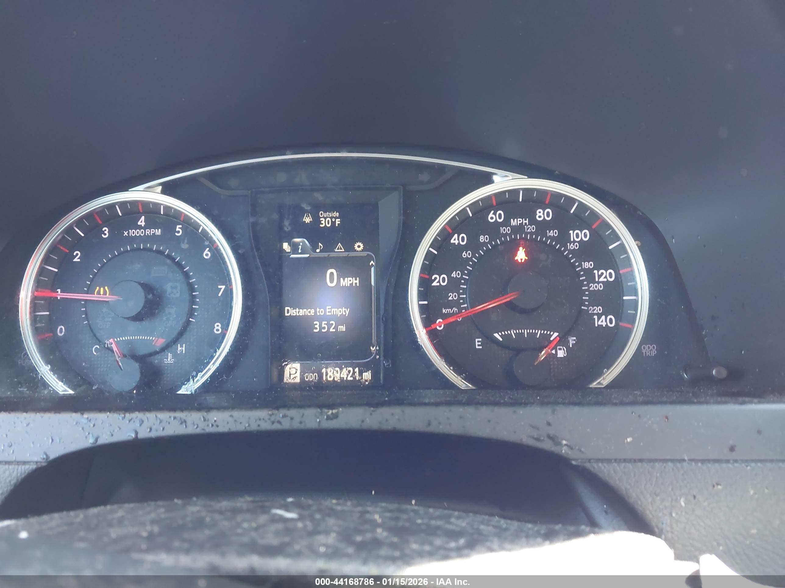 TOYOTA CAMRY image 7