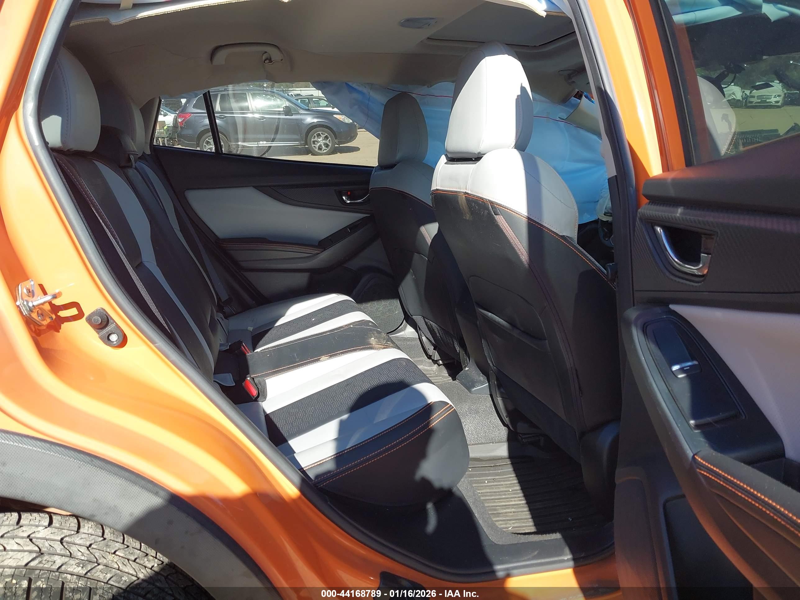 SUBARU CROSSTREK image 8