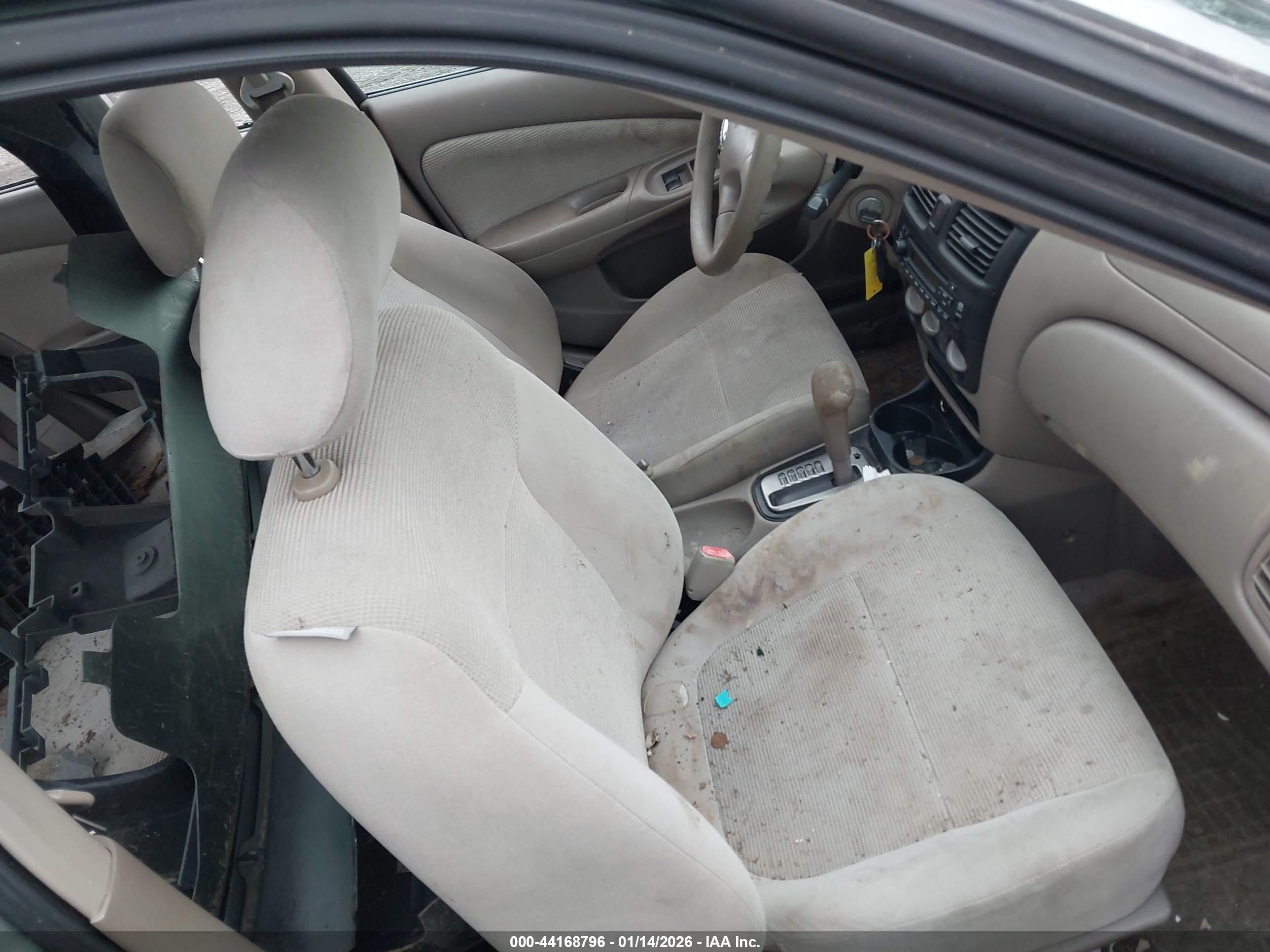 NISSAN SENTRA image 5