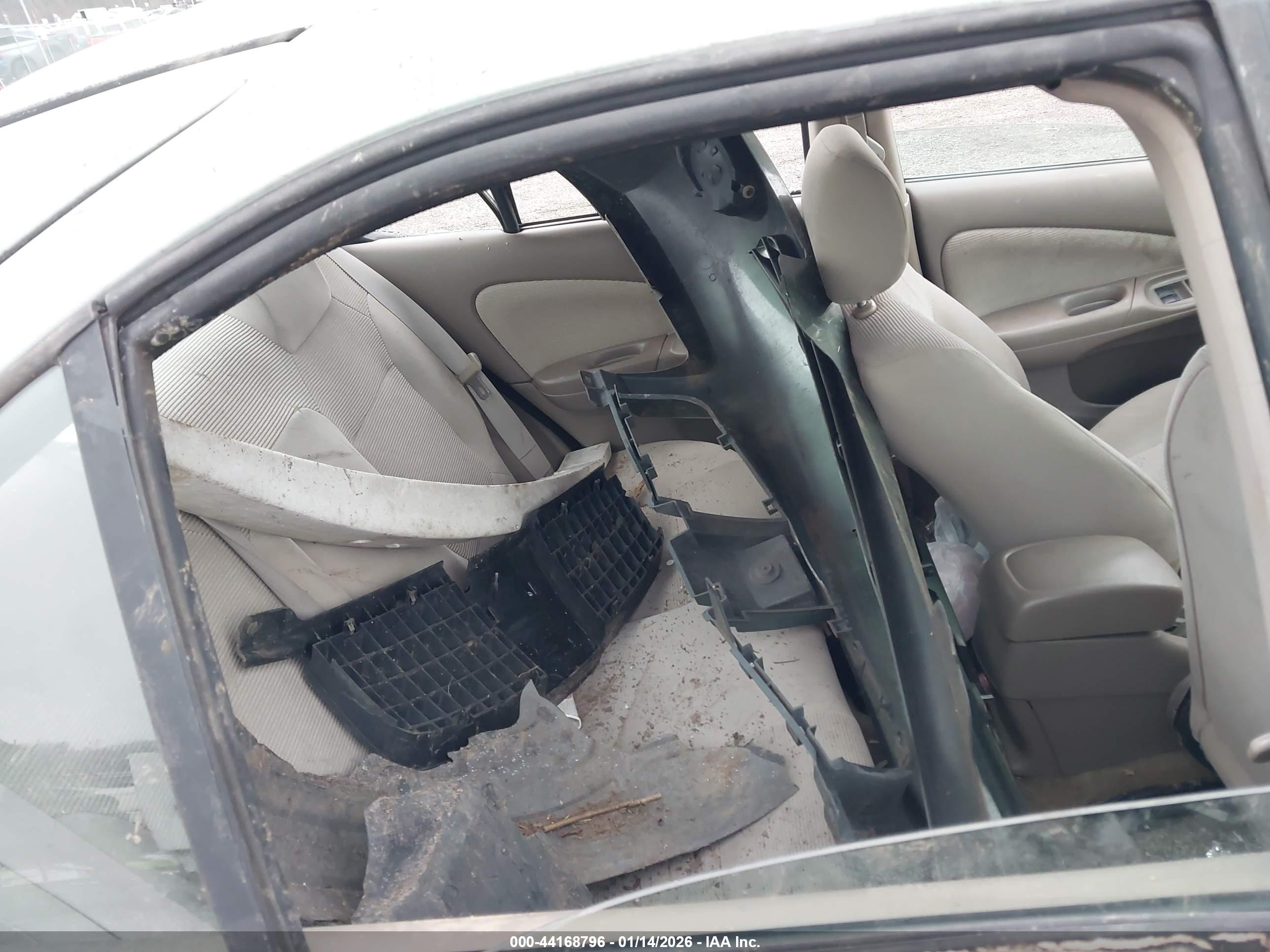 NISSAN SENTRA image 8