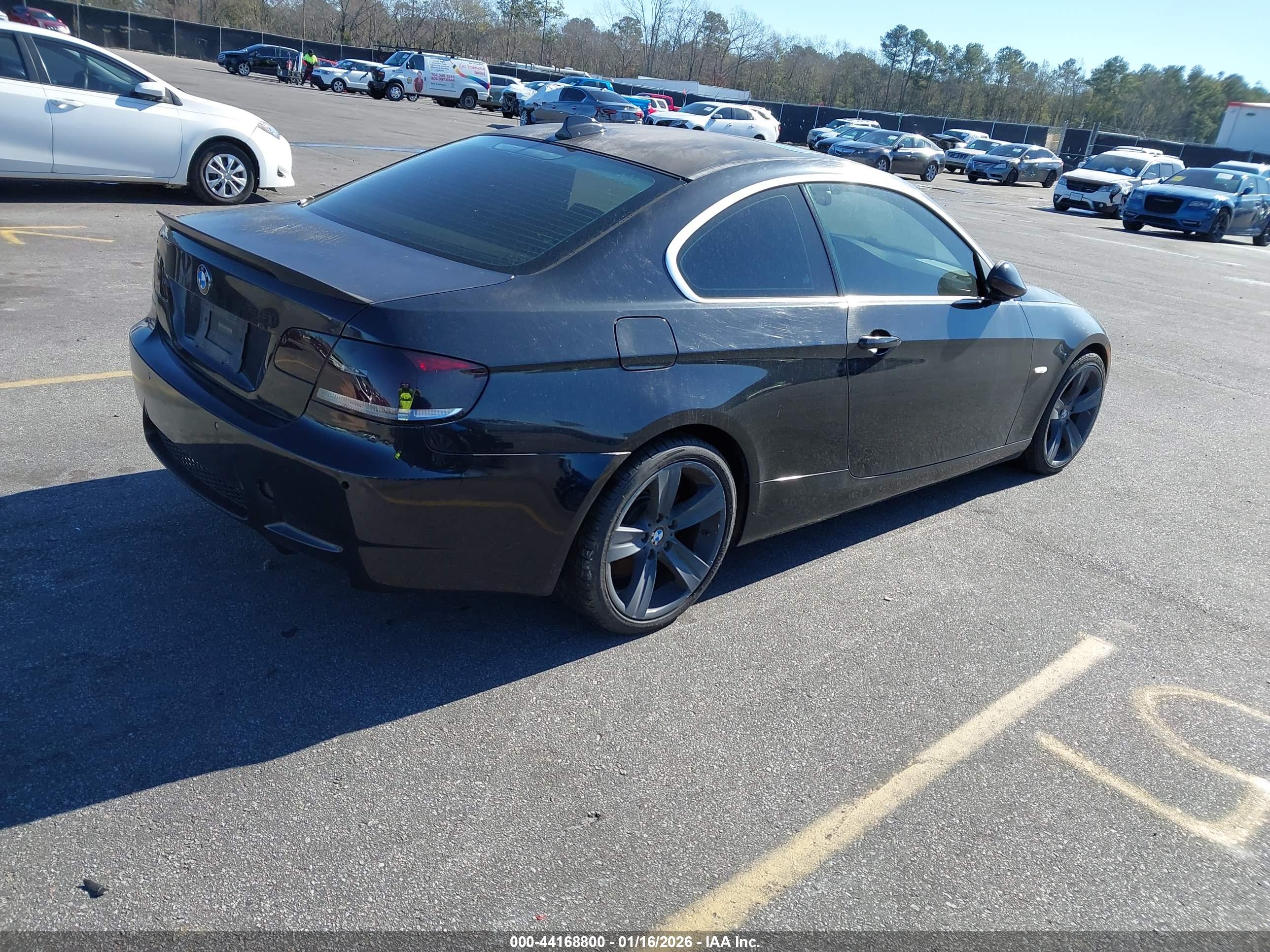 BMW 335I image 4