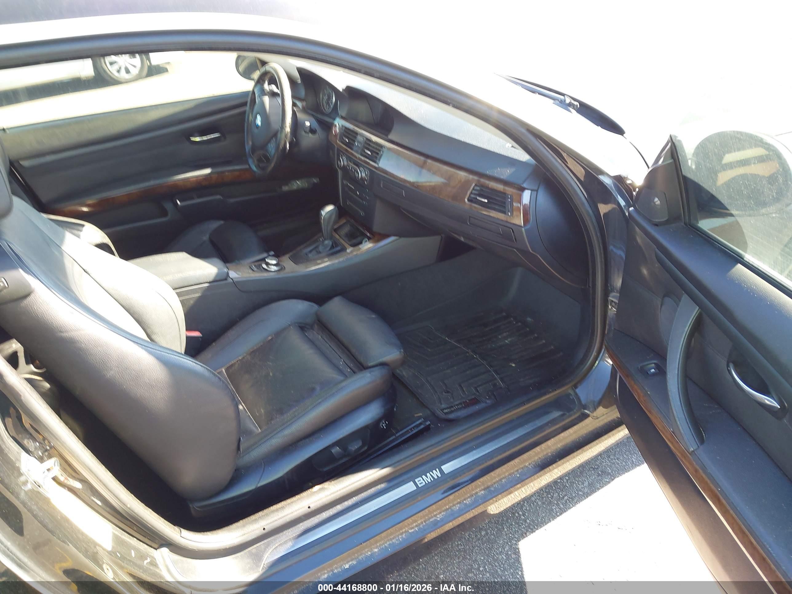 BMW 335I image 5