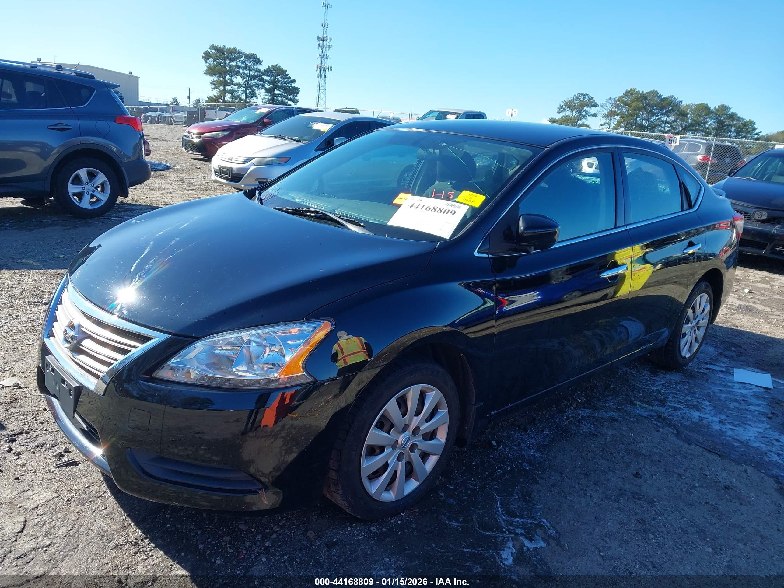 NISSAN SENTRA image 2