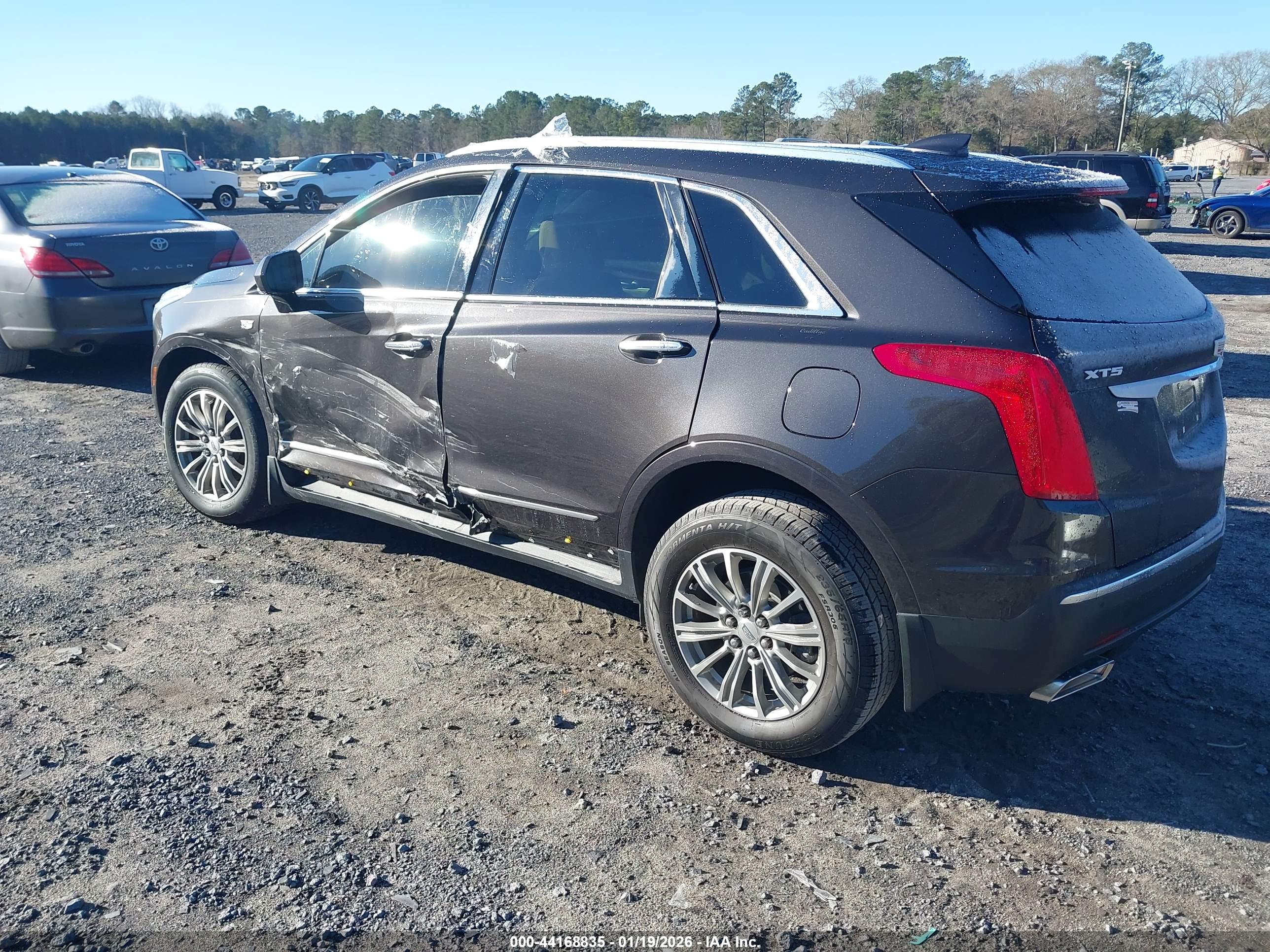 CADILLAC XT5 image 3