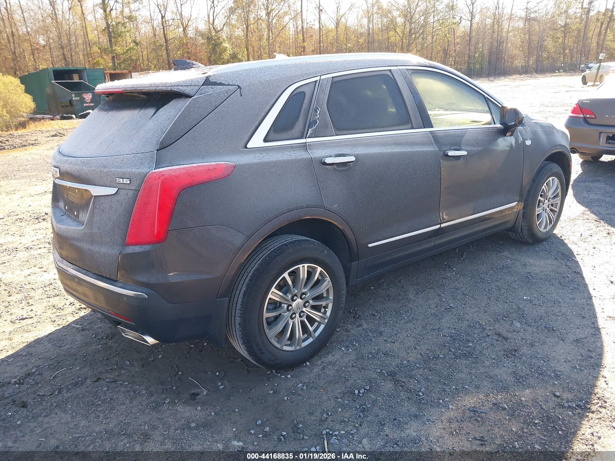 CADILLAC XT5 image 4