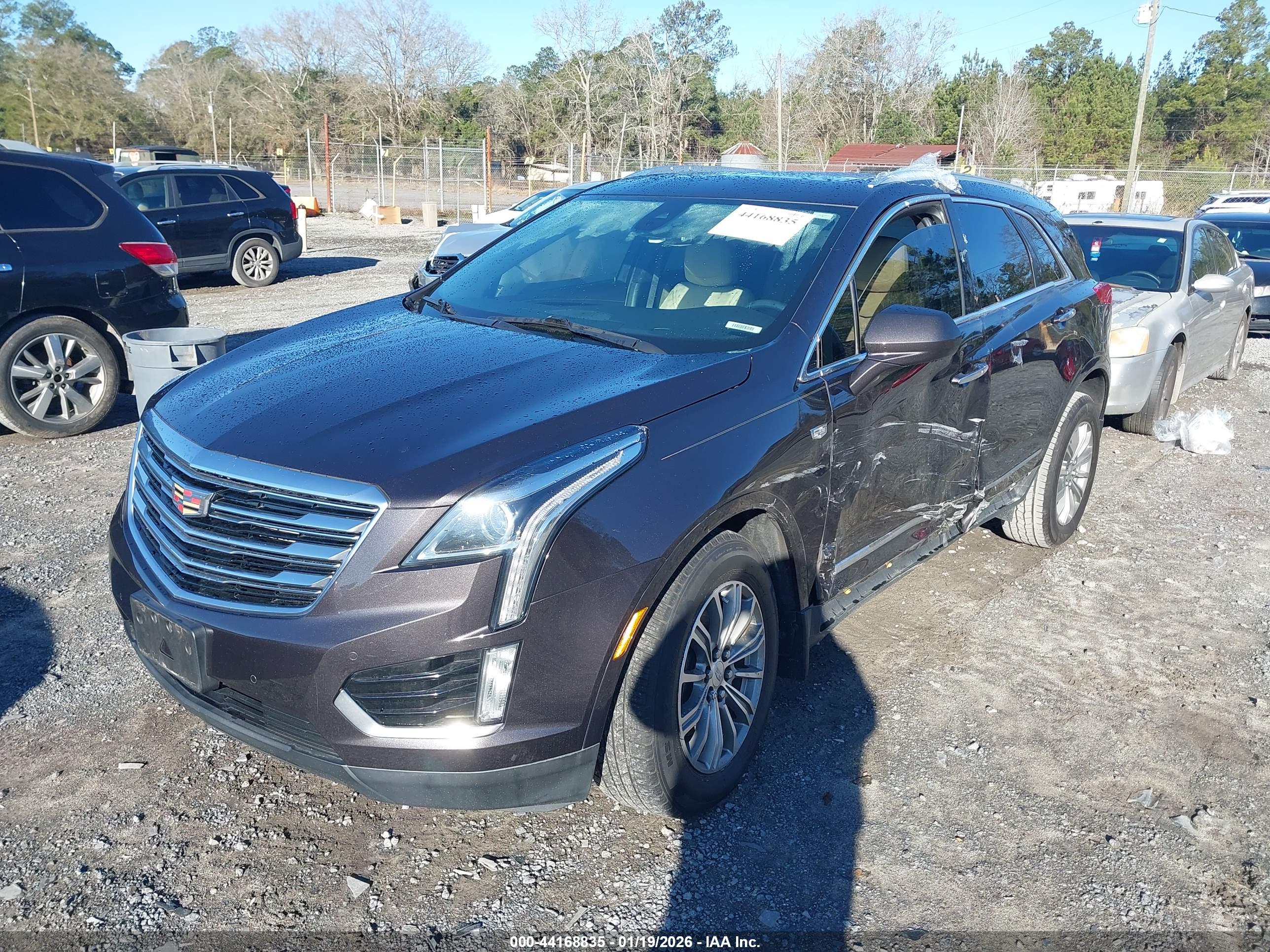 CADILLAC XT5 image 6