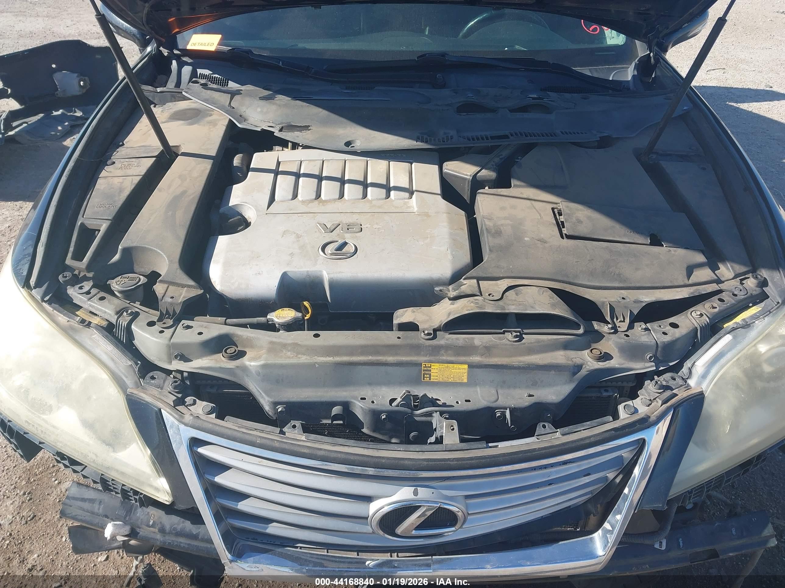 LEXUS ES image 10