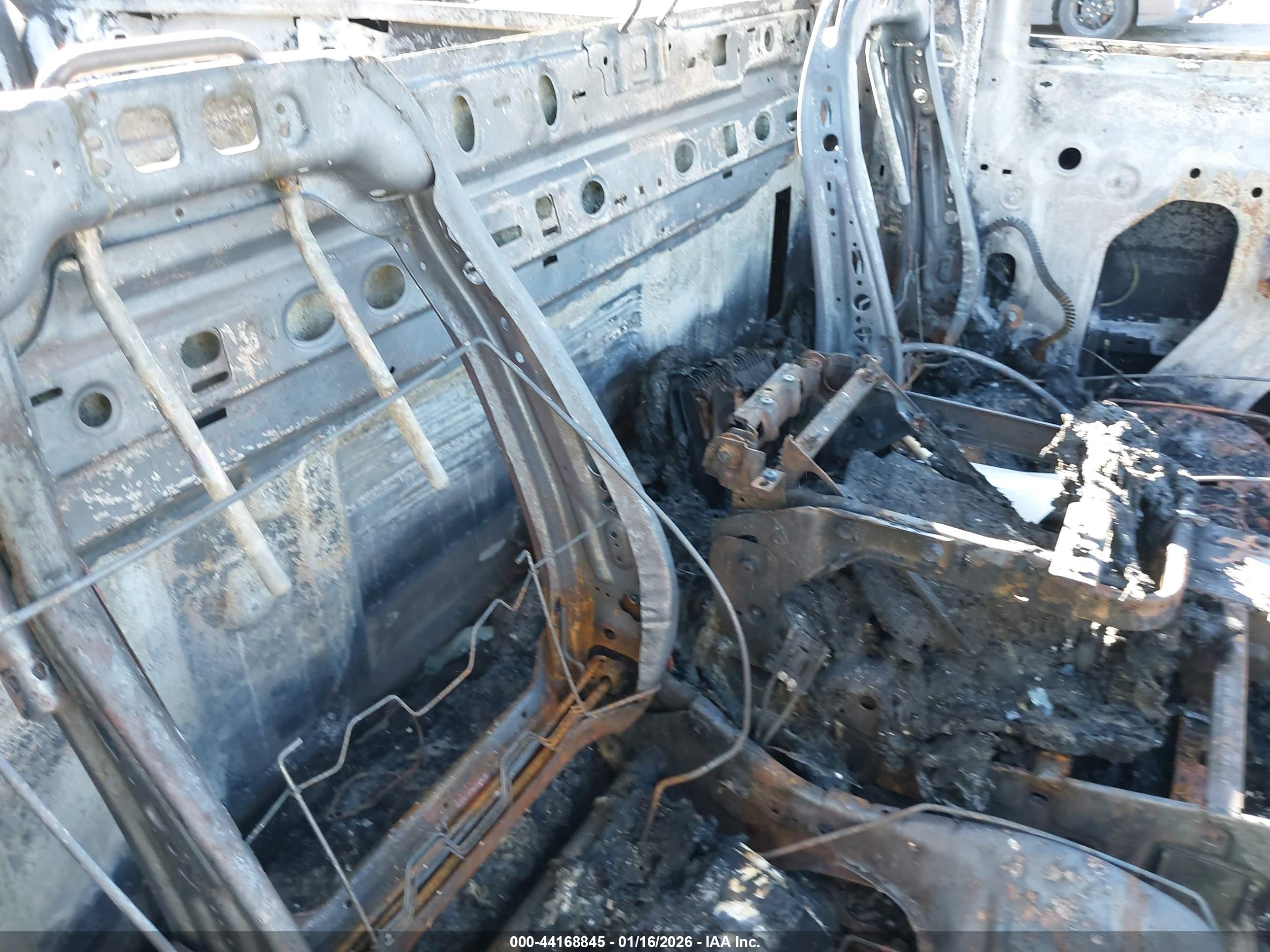 CHEVROLET SILVERADO image 8