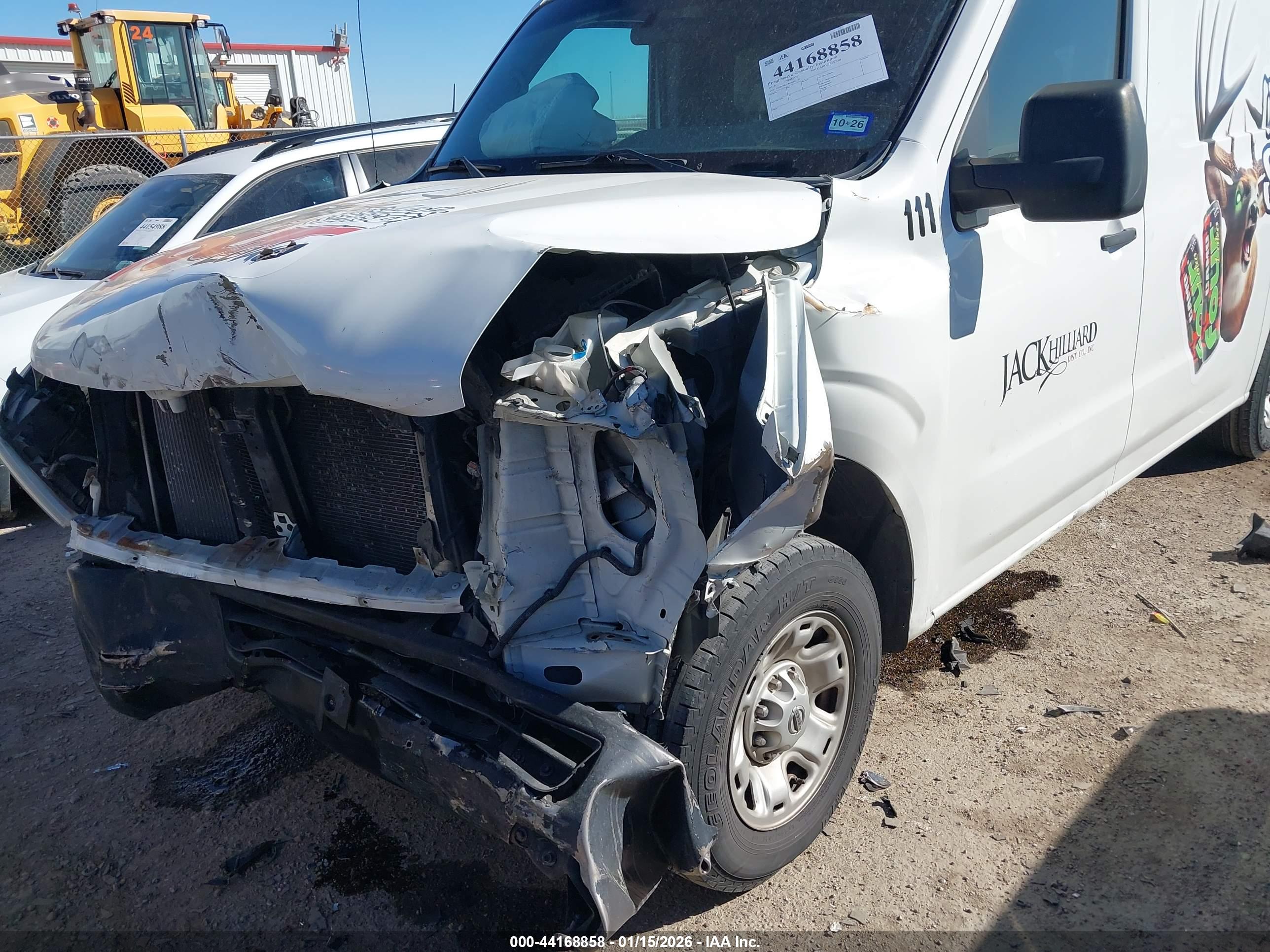 NISSAN NV image 6